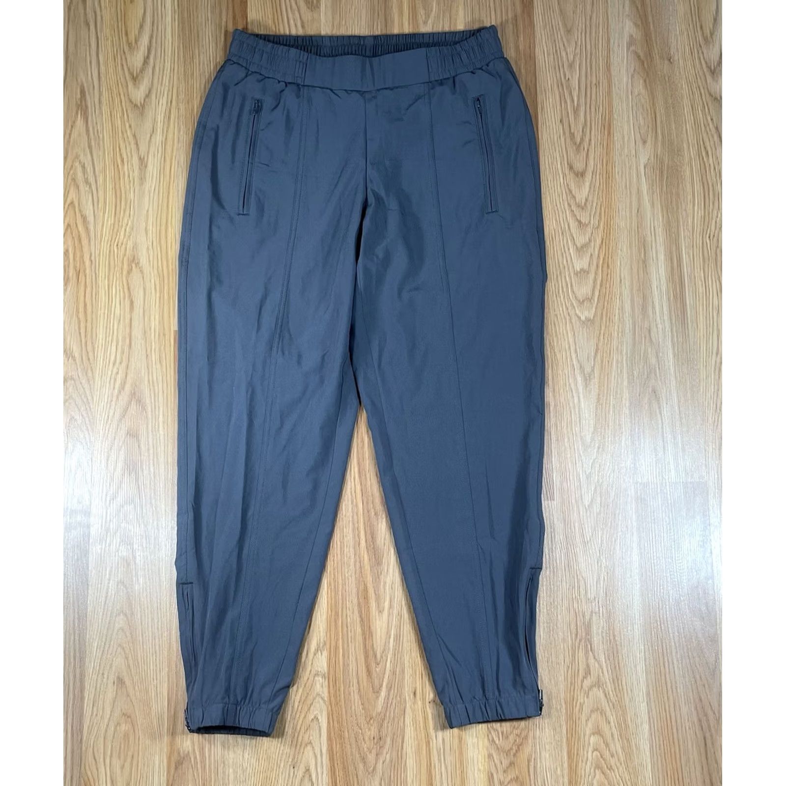 Old Navy OLD NAVY ACTIVE Sweatpants Womens S Gray HighRise Activewear Yoga Pants Regular Inseam 26in Size 28" / US 6 / IT 42 - 2 Thumbnail
