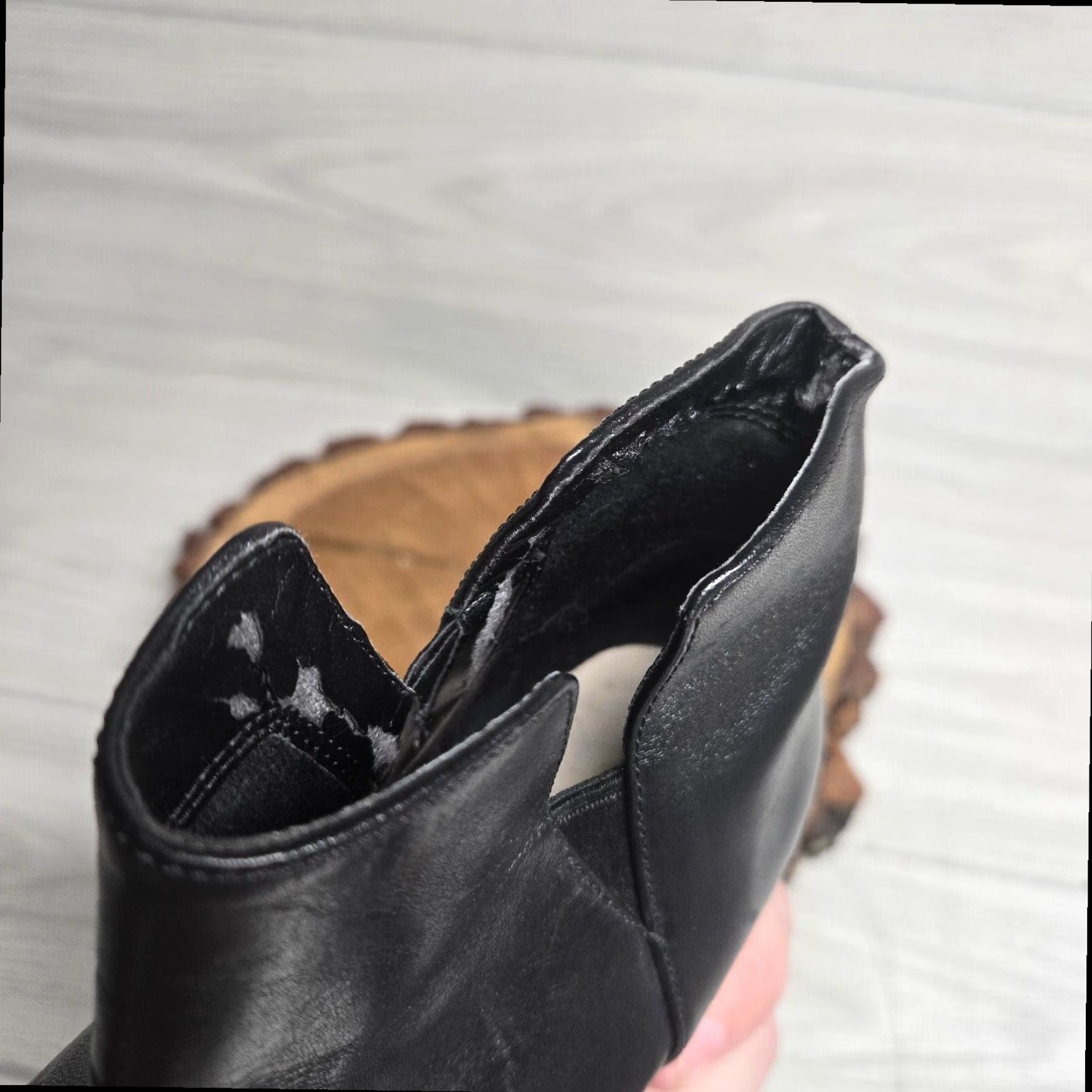 Cole Haan Cole Haan Women's Black Leather Ankle Bootie Boot Size 6.5 Size US 7 / IT 37 - 6 Thumbnail