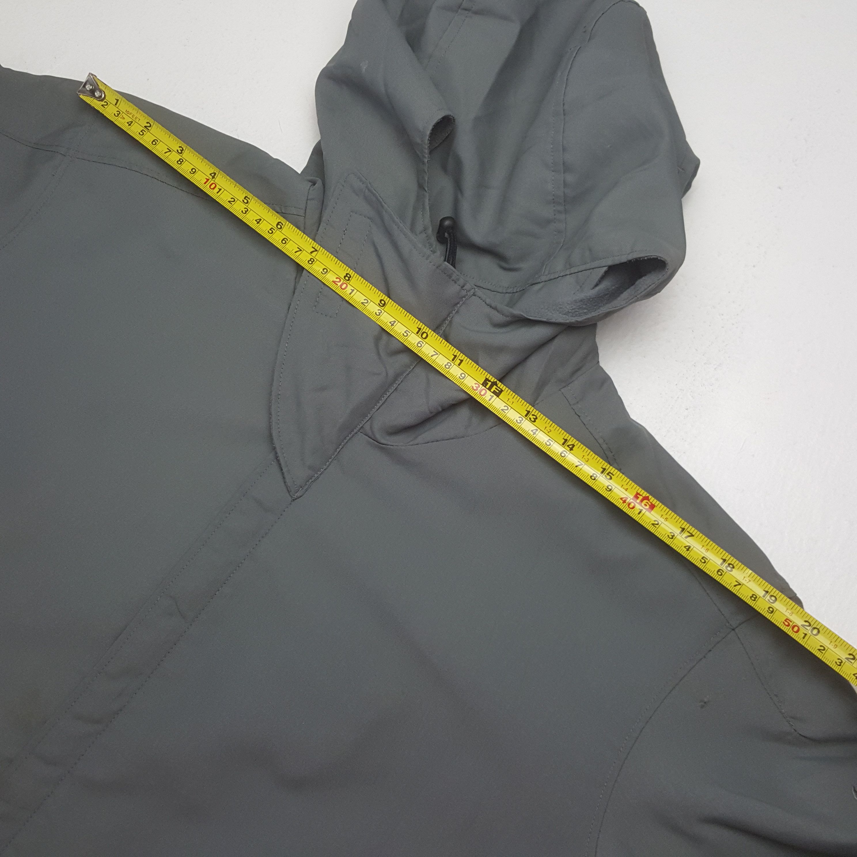 Nike Vintage Nike Windbreaker Jacket Hoodie Size US M / EU 48-50 / 2 - 4 Thumbnail