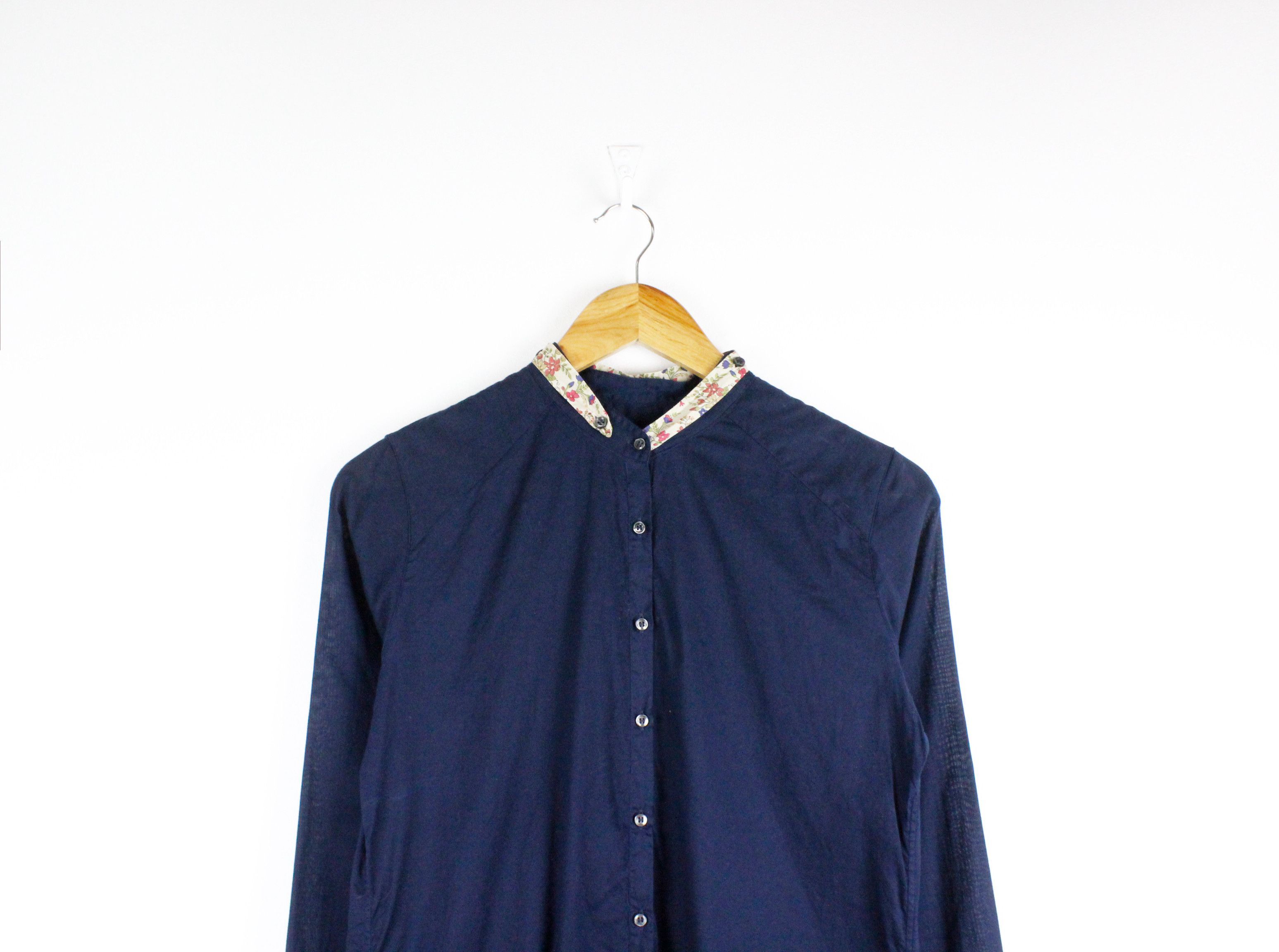 Herno Womens Herno Navy Band Floral Collar Lightweight Shirt Size M / US 6-8 / IT 42-44 - 2 Thumbnail