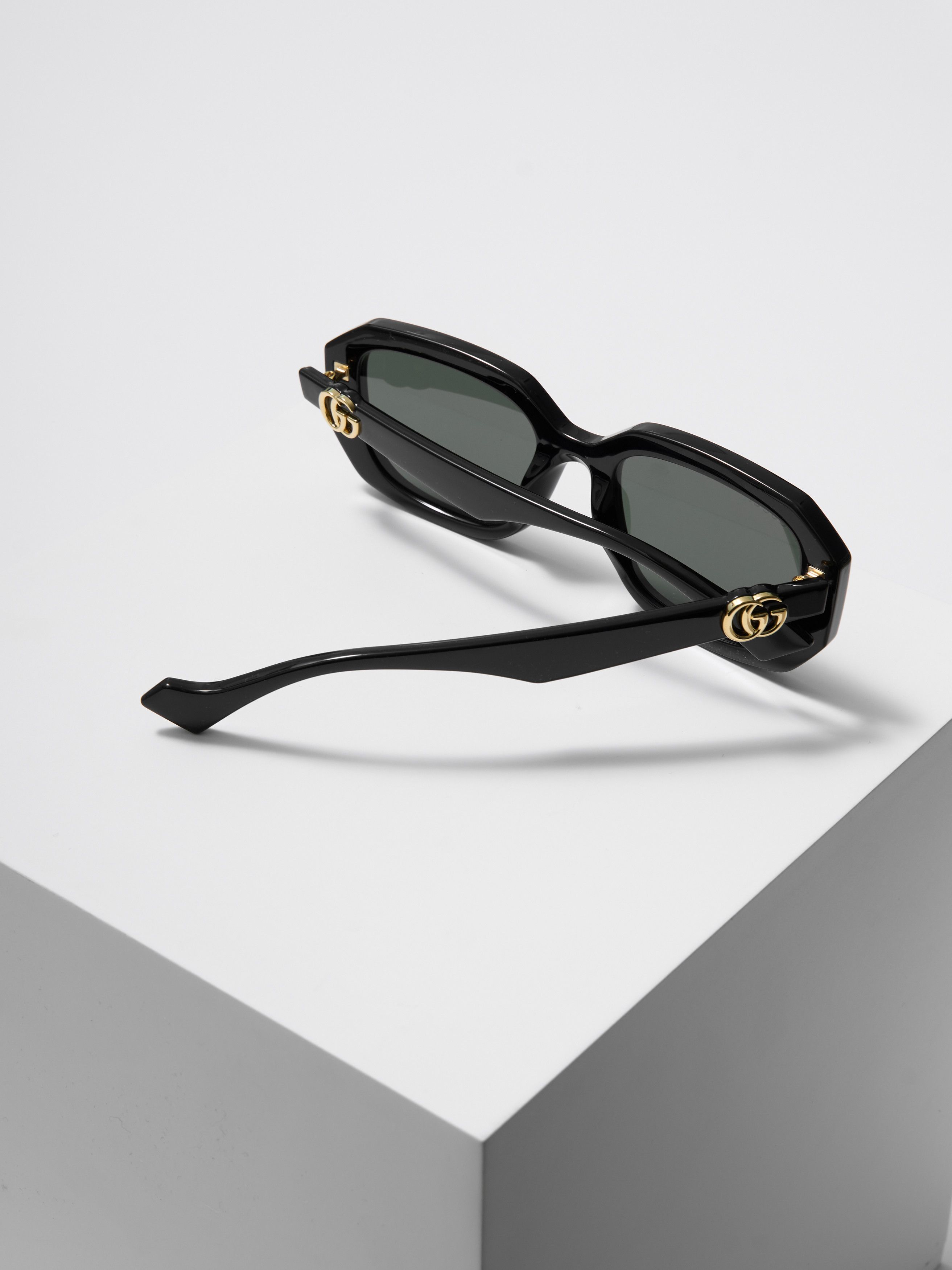 Gucci GUCCI GG1535S 001 SUNGLASSES Size ONE SIZE - 9 Thumbnail