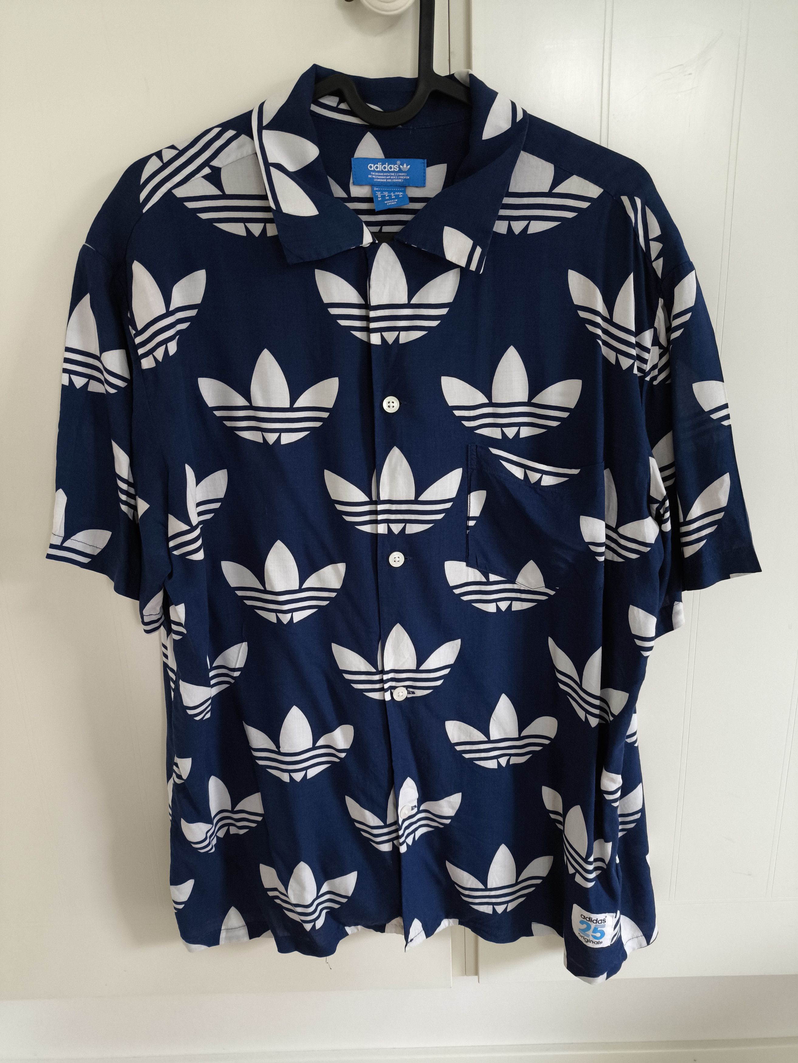 Adidas × Nigo adidas Originals x Nigo 25 Aloha Trefoil Button-Down Shirt Size US M / EU 48-50 / 2 - 4 Thumbnail
