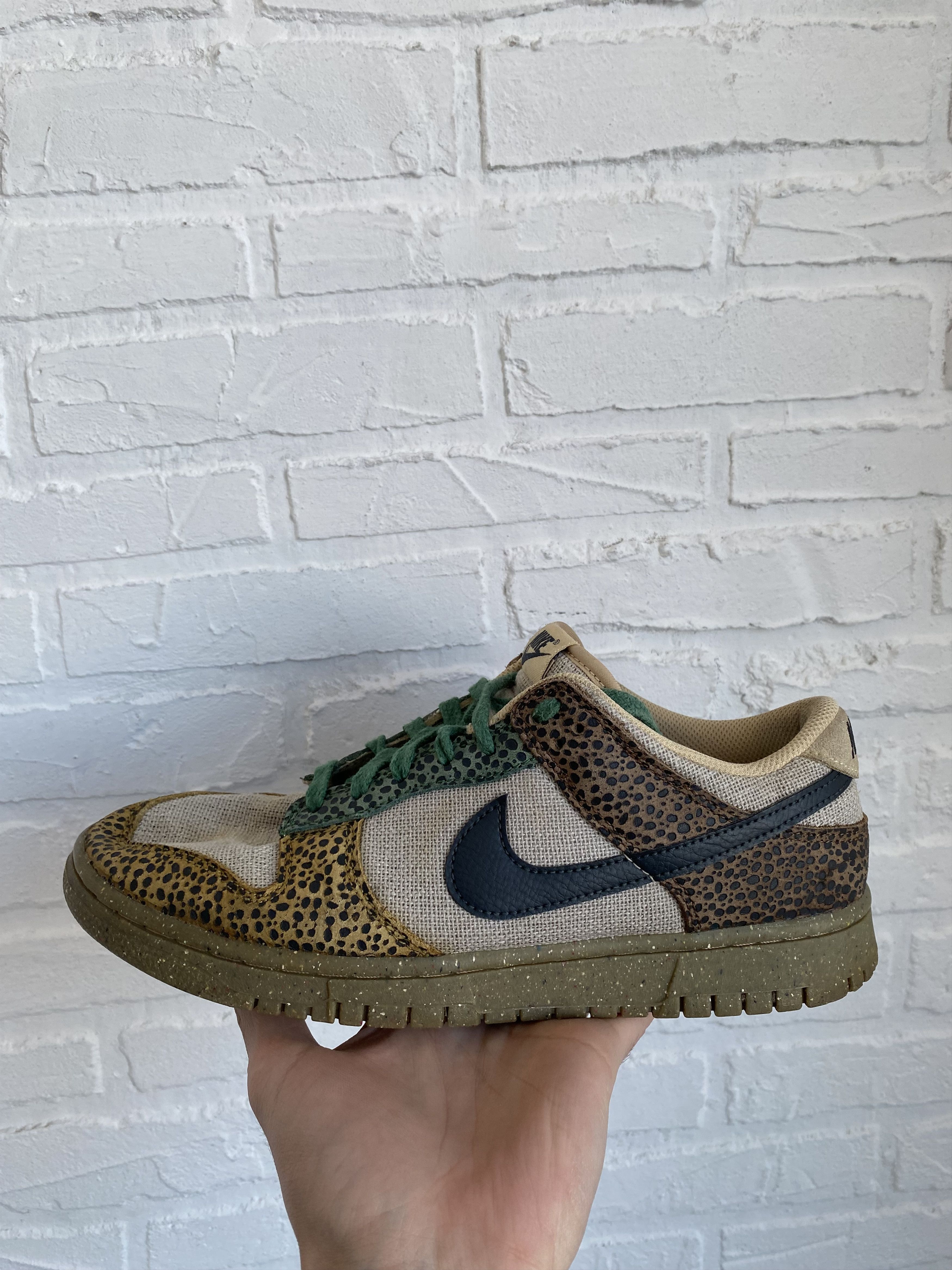 Nike Nike Dunk Low Safari Golden Moss sneakers Size US 9 / EU 42 - 7 Thumbnail