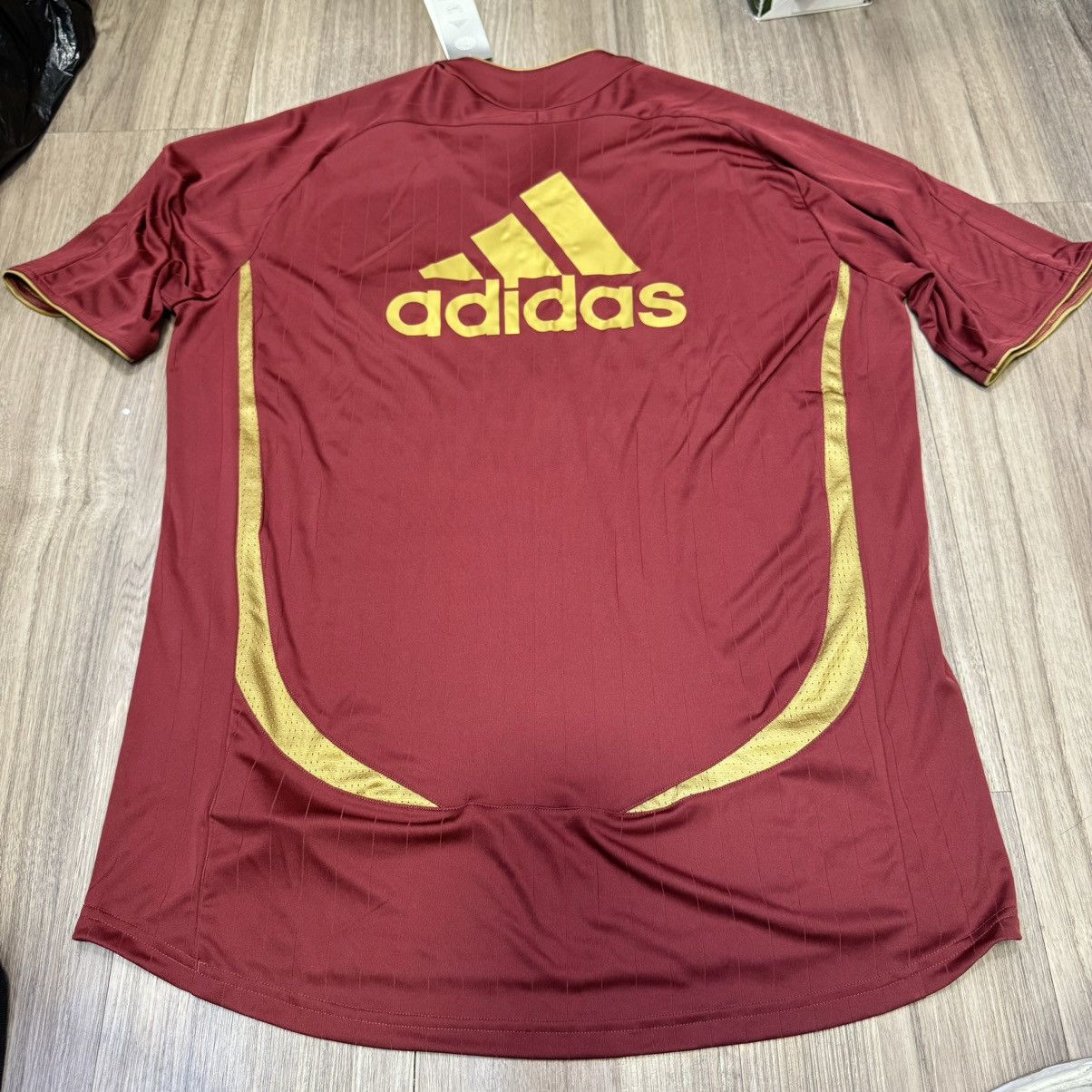 Arsenal 21/22 special training jersey (Bnwt)