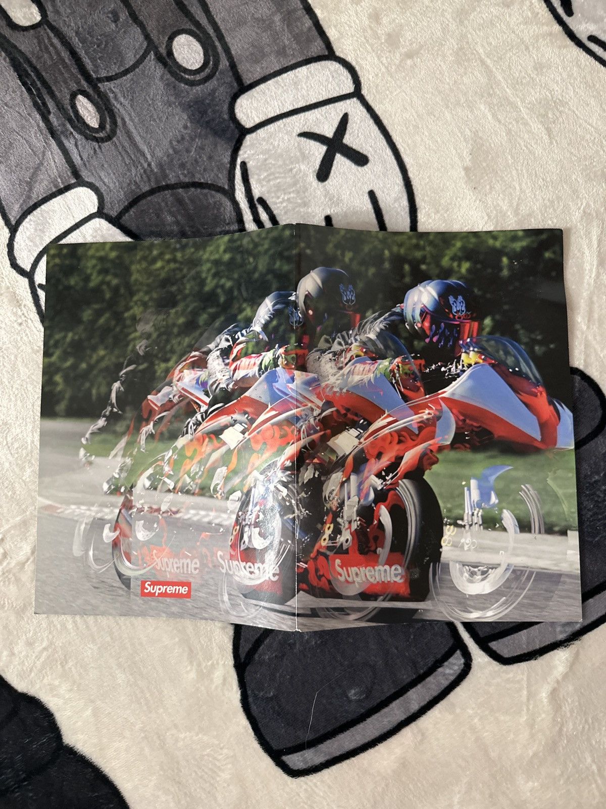 Supreme Supreme Cokney zine motorcycle book Size ONE SIZE - 1 Thumbnail