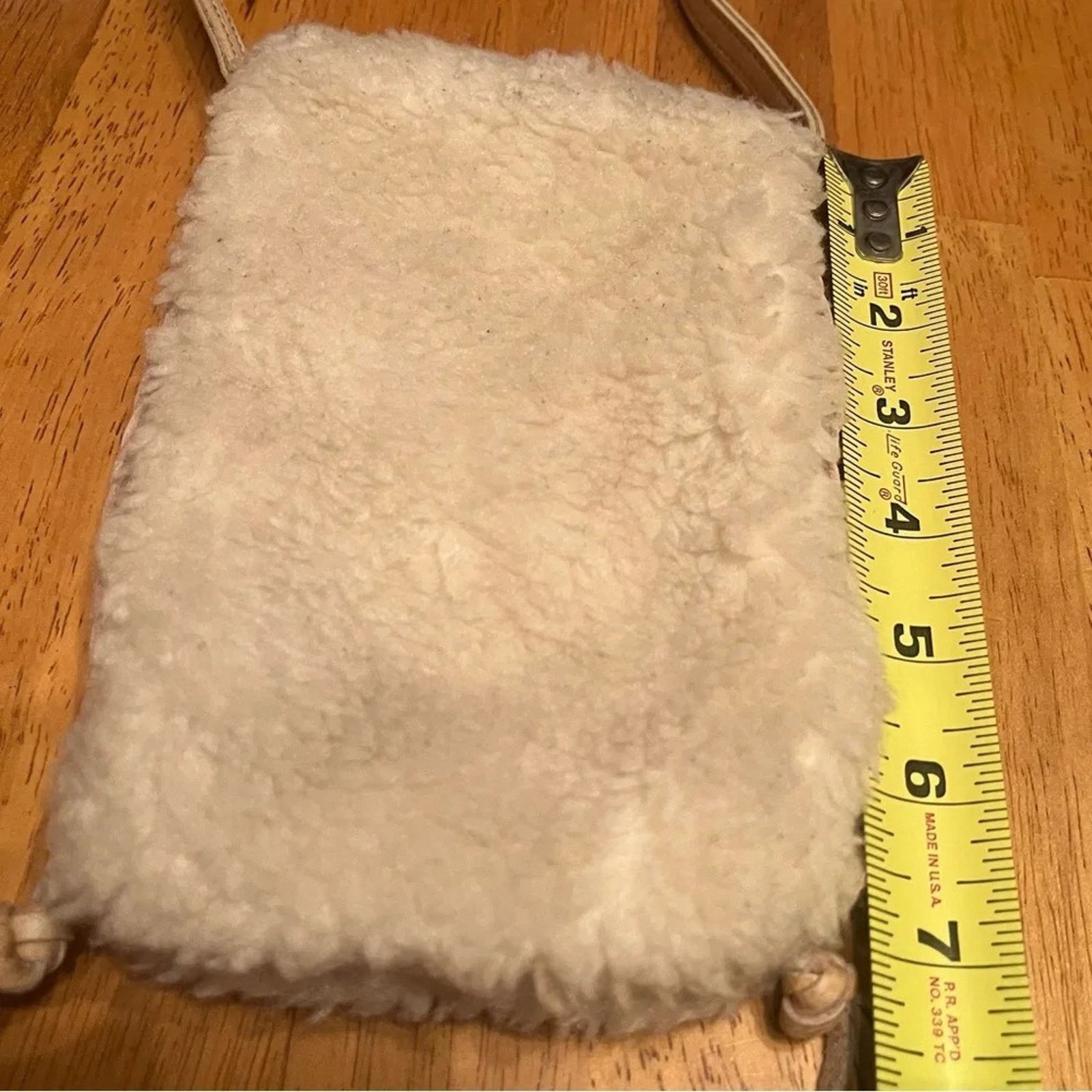 Free People Free People Bungalow Crossbody bag. Boho bag faux fleece Size ONE SIZE - 4 Thumbnail