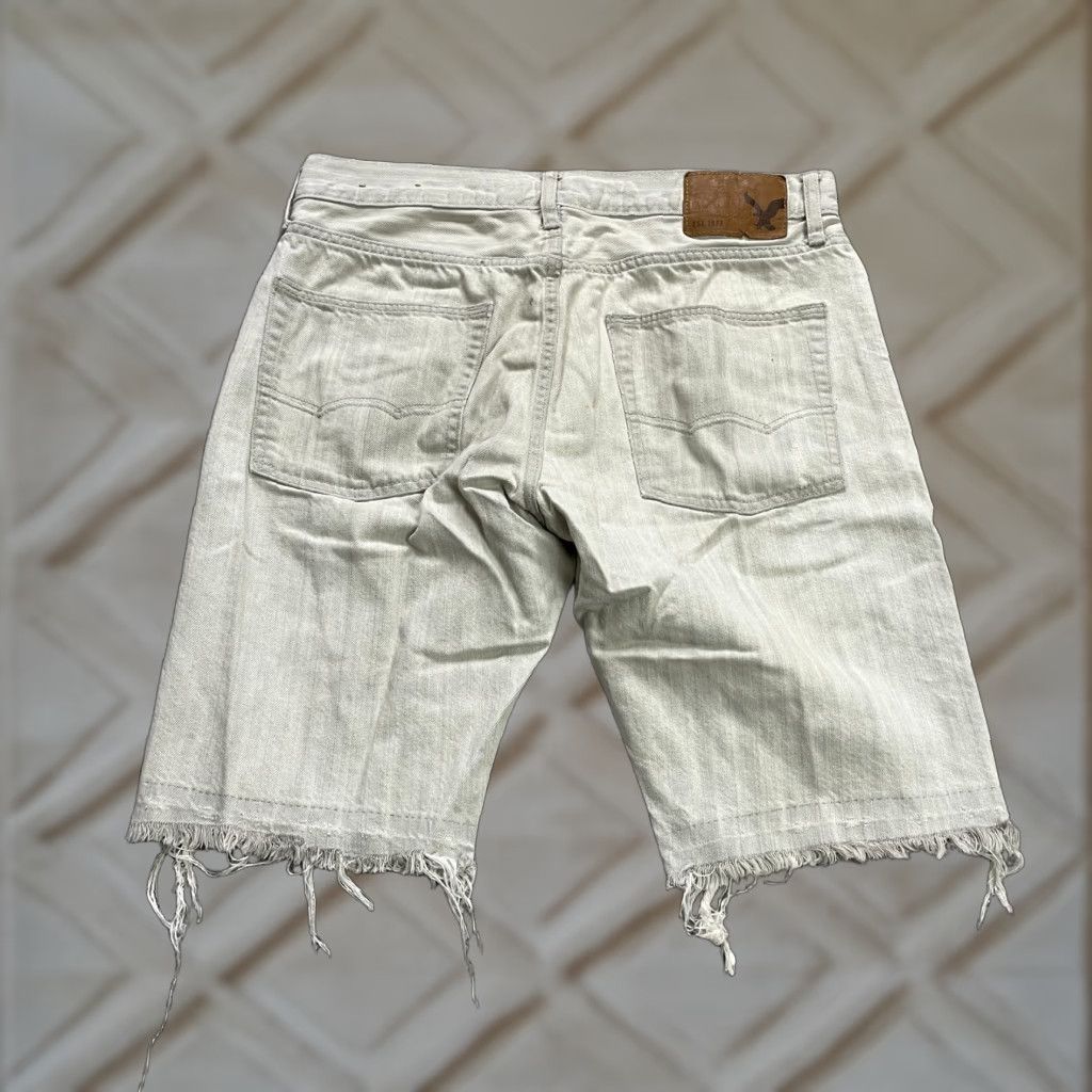 American Eagle Outfitters American Eagle Outfitters Bermuda Jorts Denim Shorts Mens 31 Raw Hem Distresssed Size US 31 - 1 Thumbnail