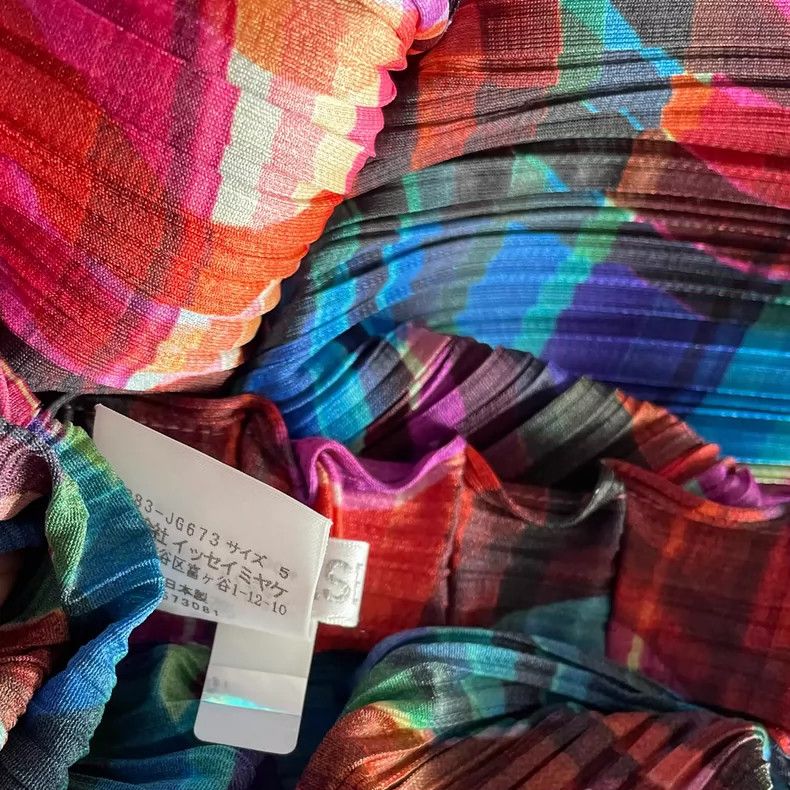 Issey Miyake Issey Miyake Rainbow skirt Size 42" / US 20 - 3 Thumbnail