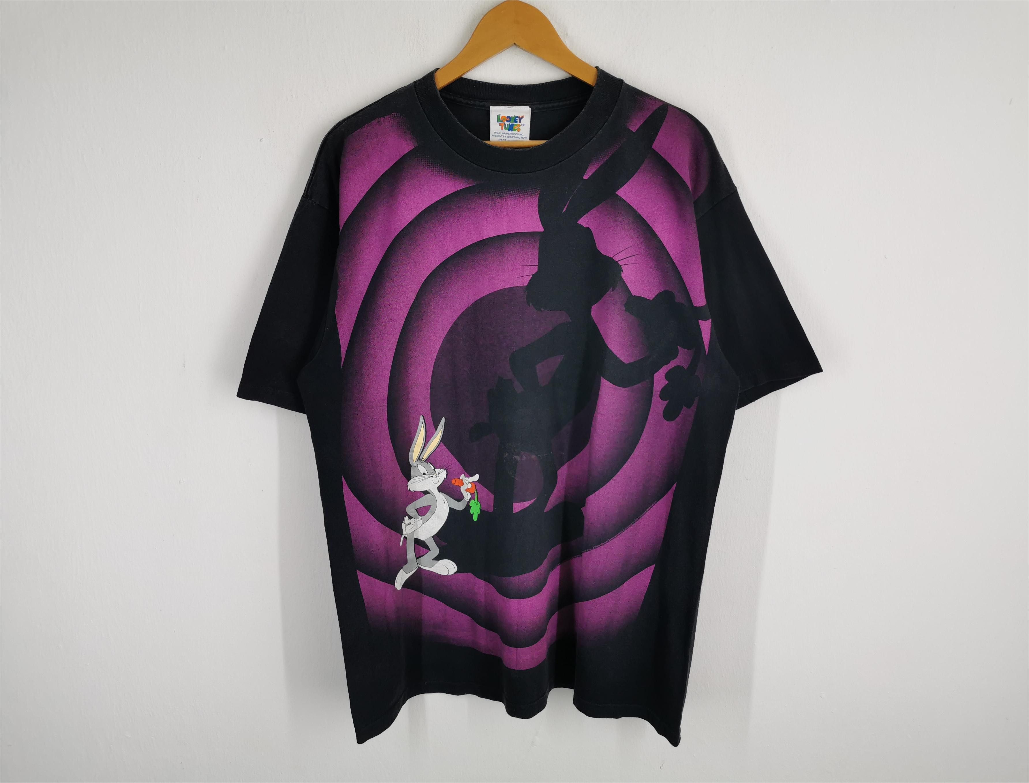 Vintage Vintage 90s Looney Tunes Bugs Bunny Overprint Tee T Shirt Size US L / EU 52-54 / 3 - 1 Thumbnail