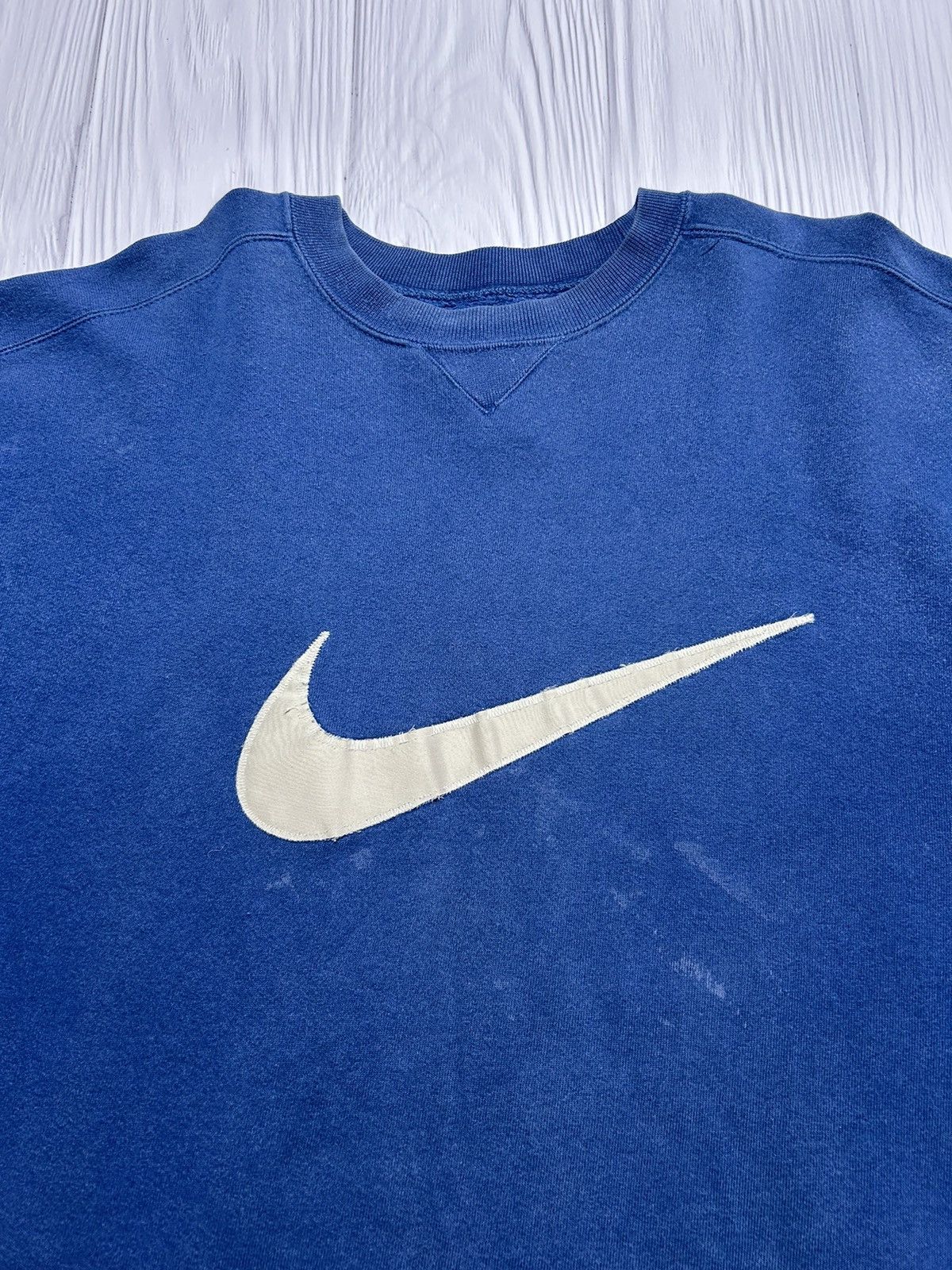 Nike Rare Vintage 90s Nike Big Central Logo Sweatshirt Size US XL / EU 56 / 4 - 5 Thumbnail