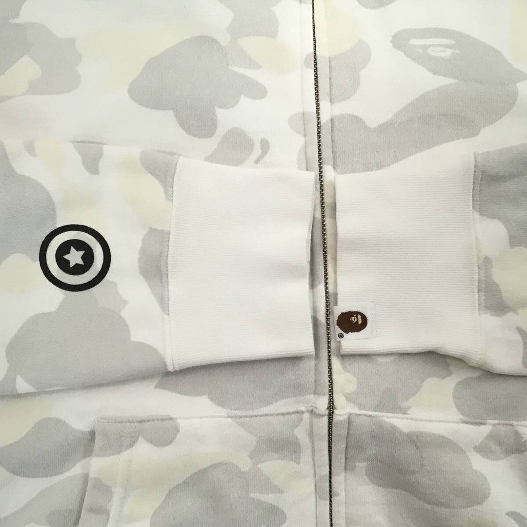 Bape 💫Glow in the dark💫 BAPE City camo shark full zip hoodie APE Size US M / EU 48-50 / 2 - 8 Thumbnail
