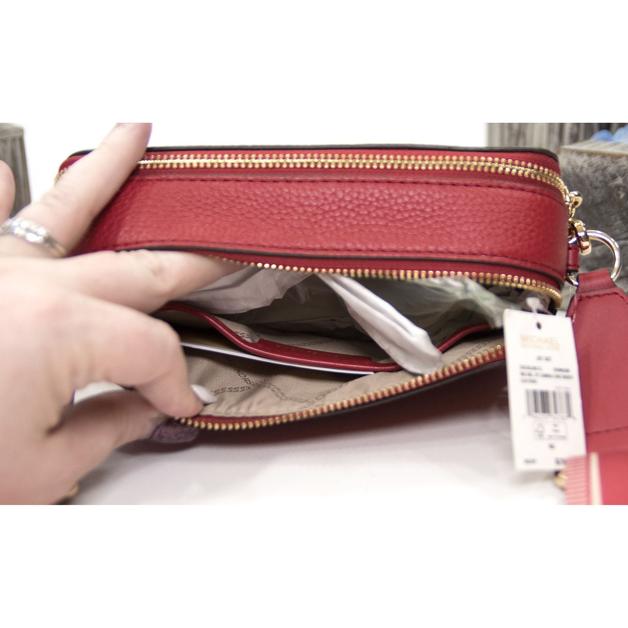 Michael Kors Michael Kors Red Leather Jet Set Small Double Zip Satchel Size ONE SIZE - 6 Thumbnail