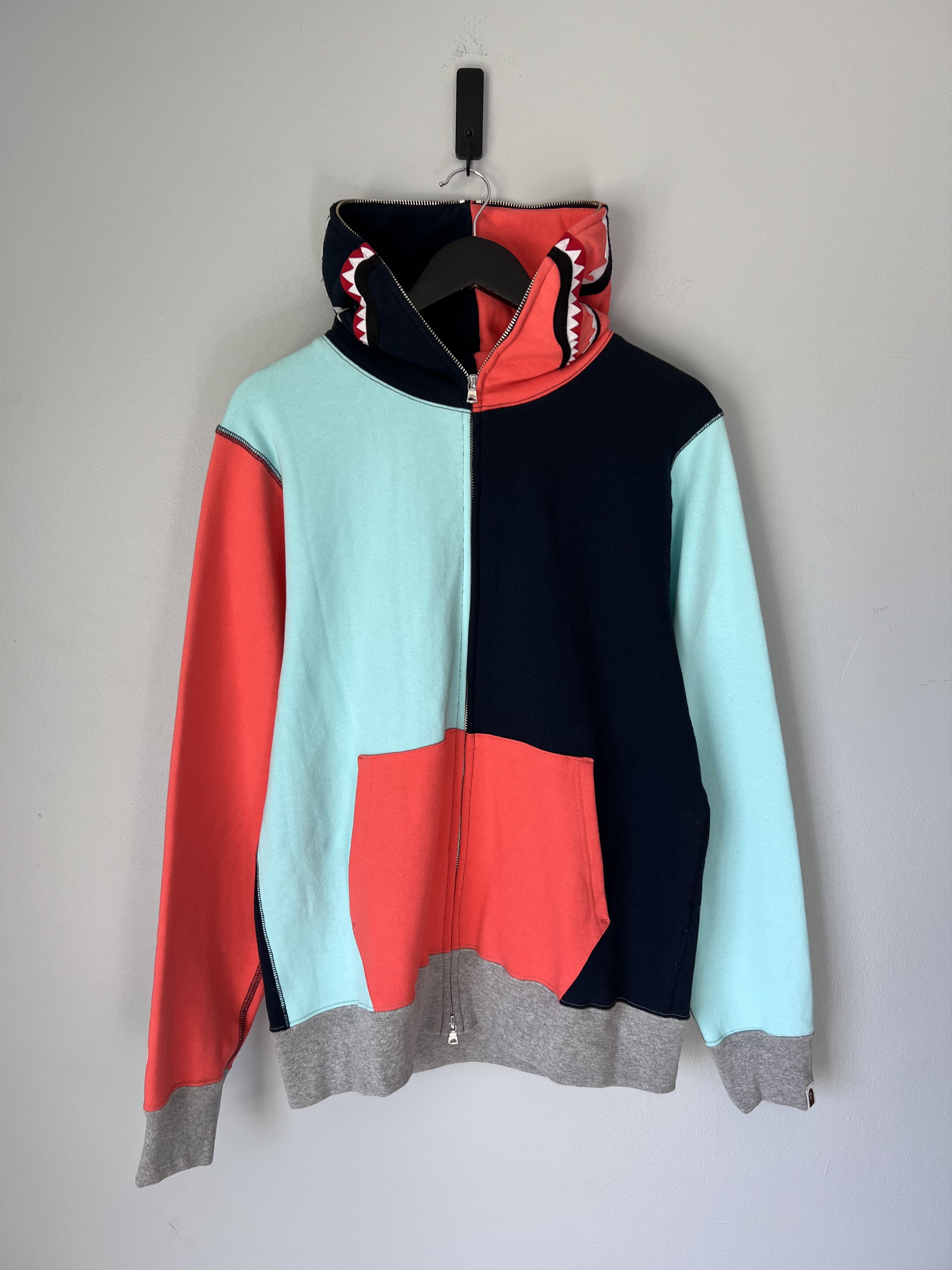 Bape Bape Multi Color Full Zip Shark Hoodie Size US L / EU 52-54 / 3 - 4 Thumbnail