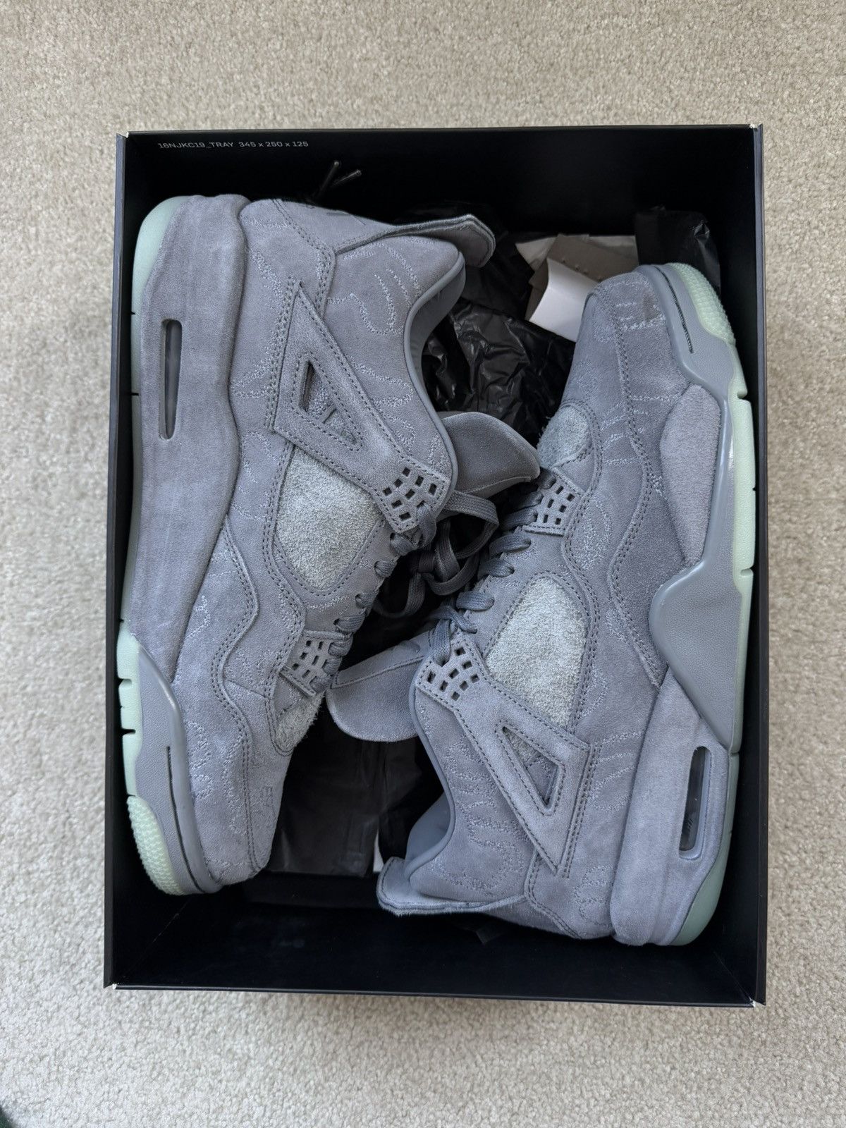 Jordan Brand × Kaws KAWS x Air Jordan 4 Retro 'Cool Grey' Size US 11 / EU 44 - 12 Thumbnail