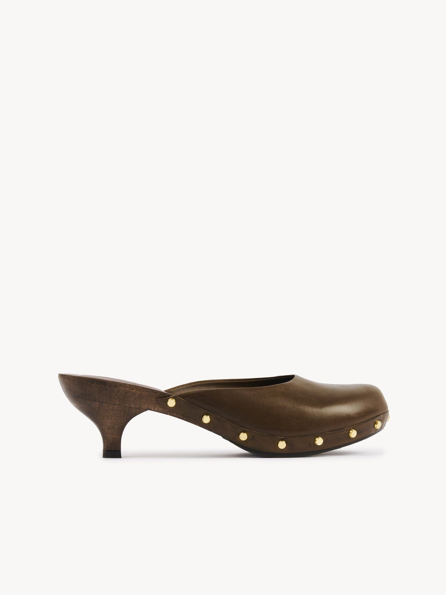 o1loc1c11025 Judith Clogs in Olive