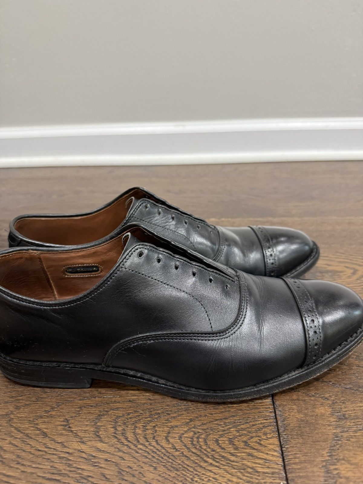 Allen Edmonds Allen Edmonds - Fifth Ave - fine grain calf leather shoes Size US 9.5 / EU 42-43 - 3 Thumbnail