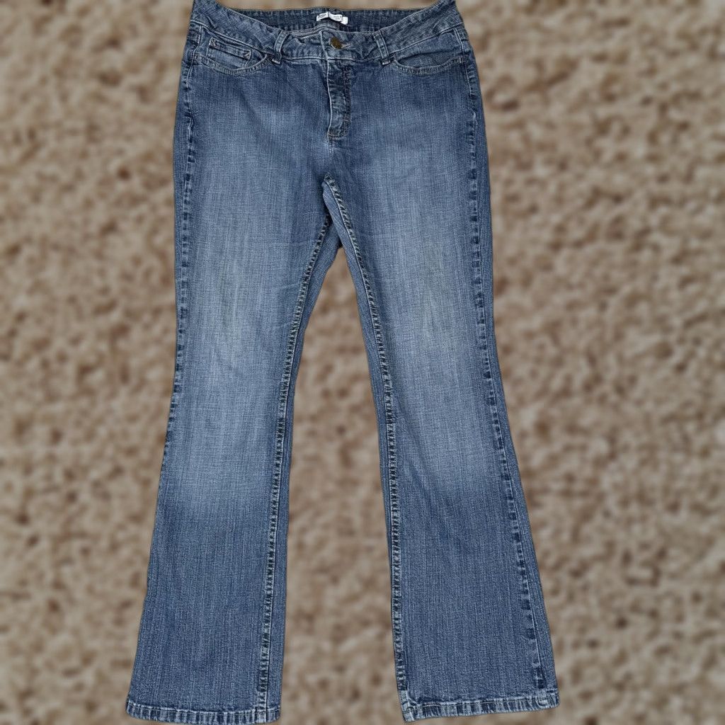 Lee Riders By Lee Jeans Womens 16 Medium Blue Mid Rise Bootcut Stretch Denim 34x30 Size 38" / US 16 / IT 52 - 1 Thumbnail