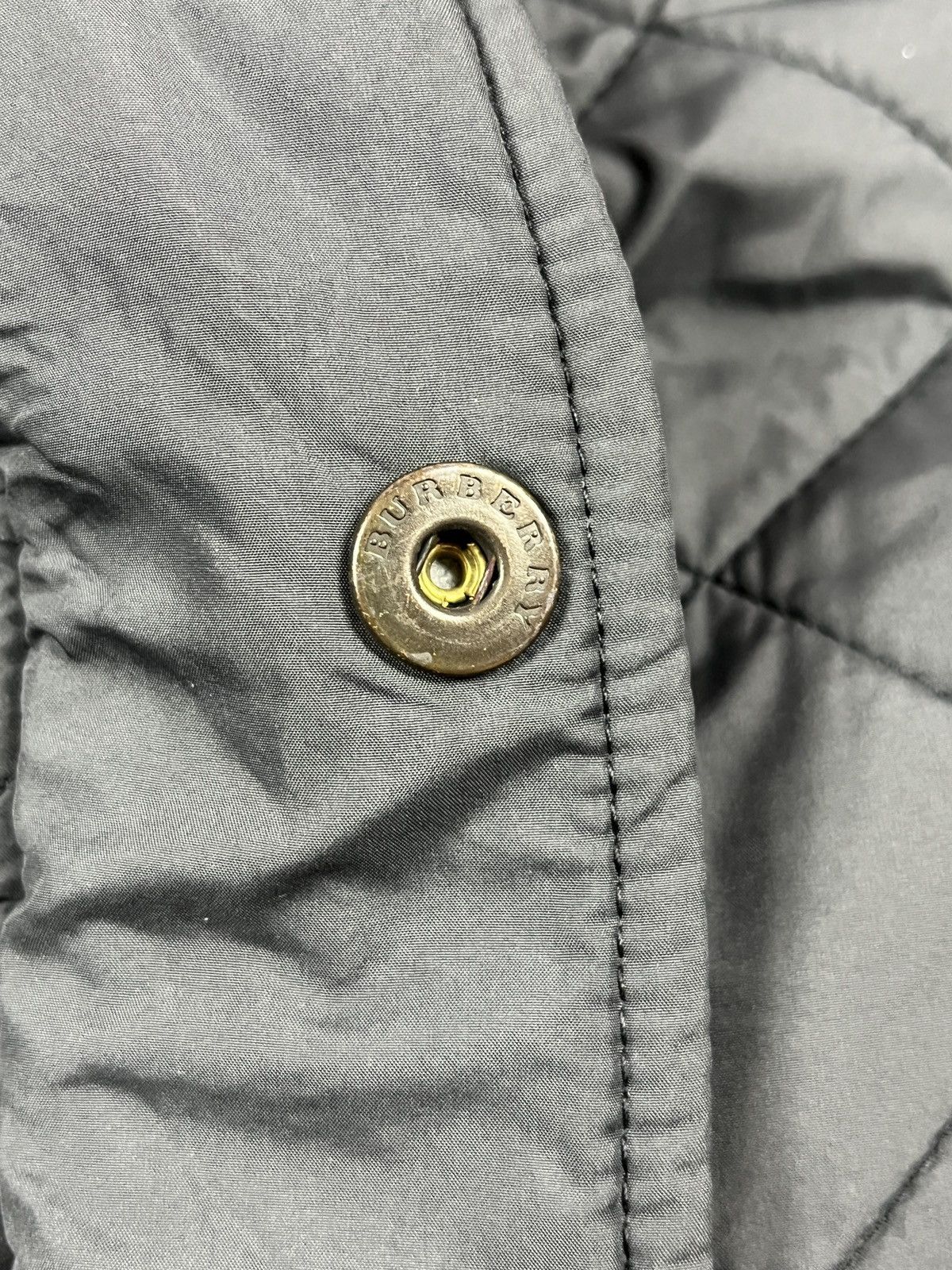 Burberry × Vintage Vintage🔥Burberry London Quilted Jacket Size US L / EU 52-54 / 3 - 14 Thumbnail