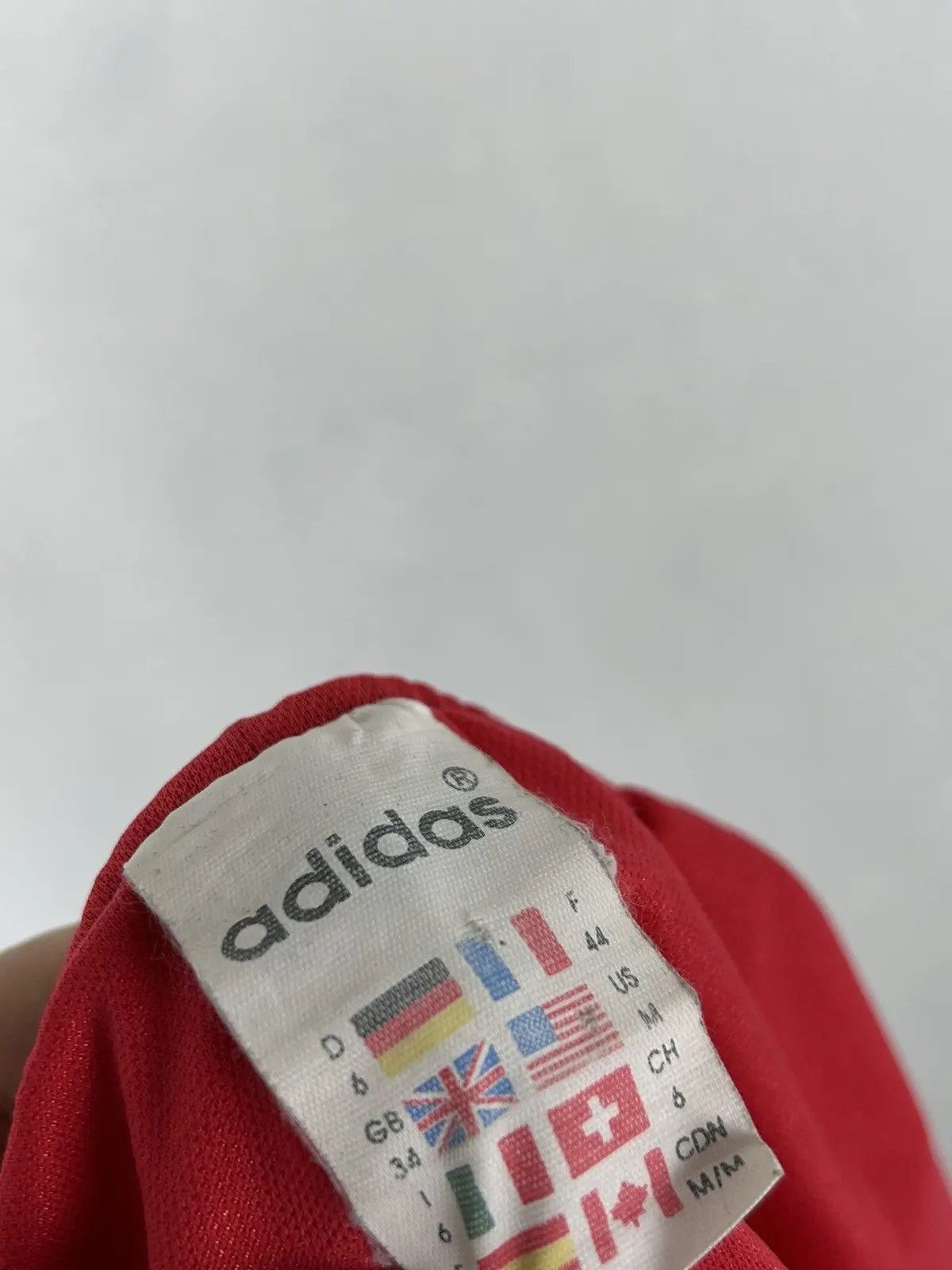 Adidas 90s Vintage Adidas FC Bayern Munchen Embroidered Logo Shorts Size US 32 / EU 48 - 8 Thumbnail