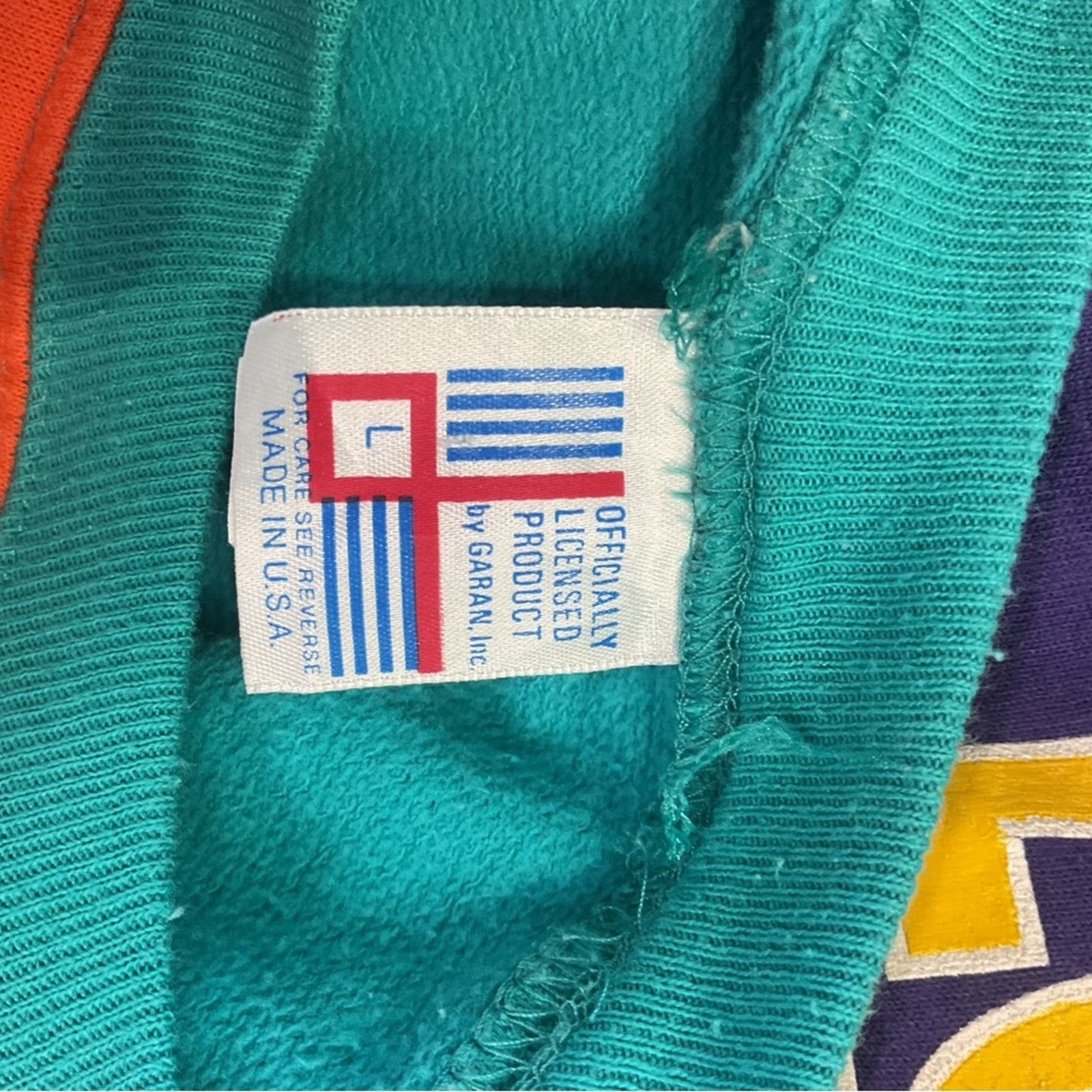 Vintage Vintage 90s Miami Dolphins NFL Crewneck Sweatshirt Size US L / EU 52-54 / 3 - 3 Thumbnail