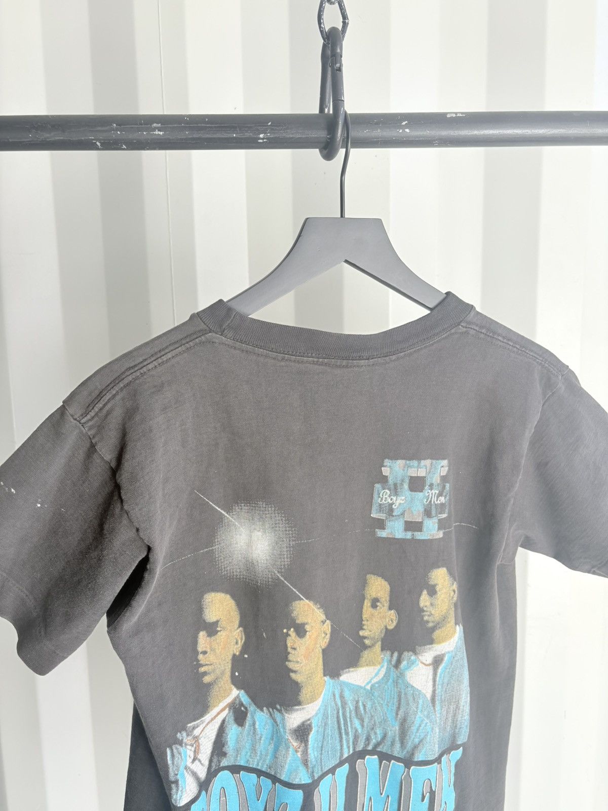 Vintage Vintage Boys 2 Men Shirt Faded Distressed GRUNGE Band Rap Size US M / EU 48-50 / 2 - 6 Thumbnail