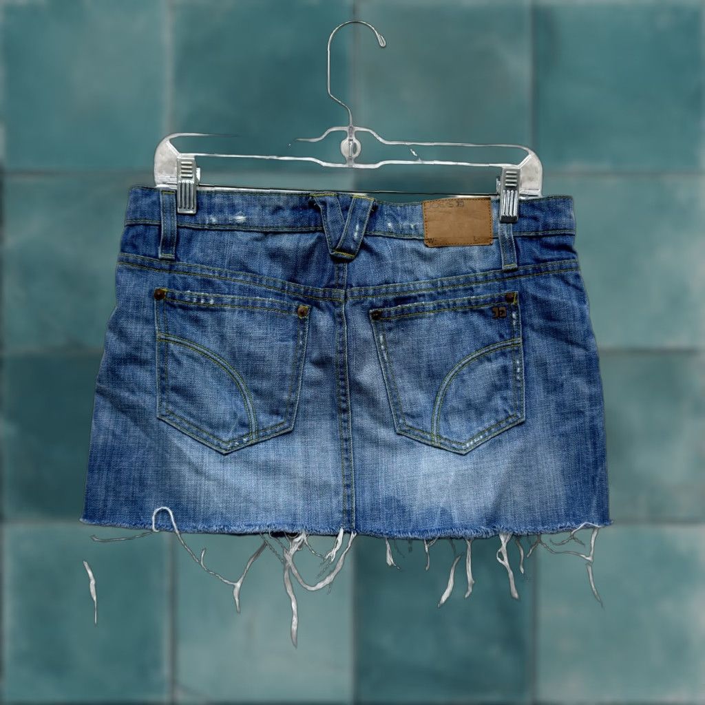 Vintage VINTAGE Joe's Jeans Denim Mini Skirt 10 29 Large Low Rise Distressed Blue Women's 90s Size 36" / US 14 / IT 50 - 1 Thumbnail