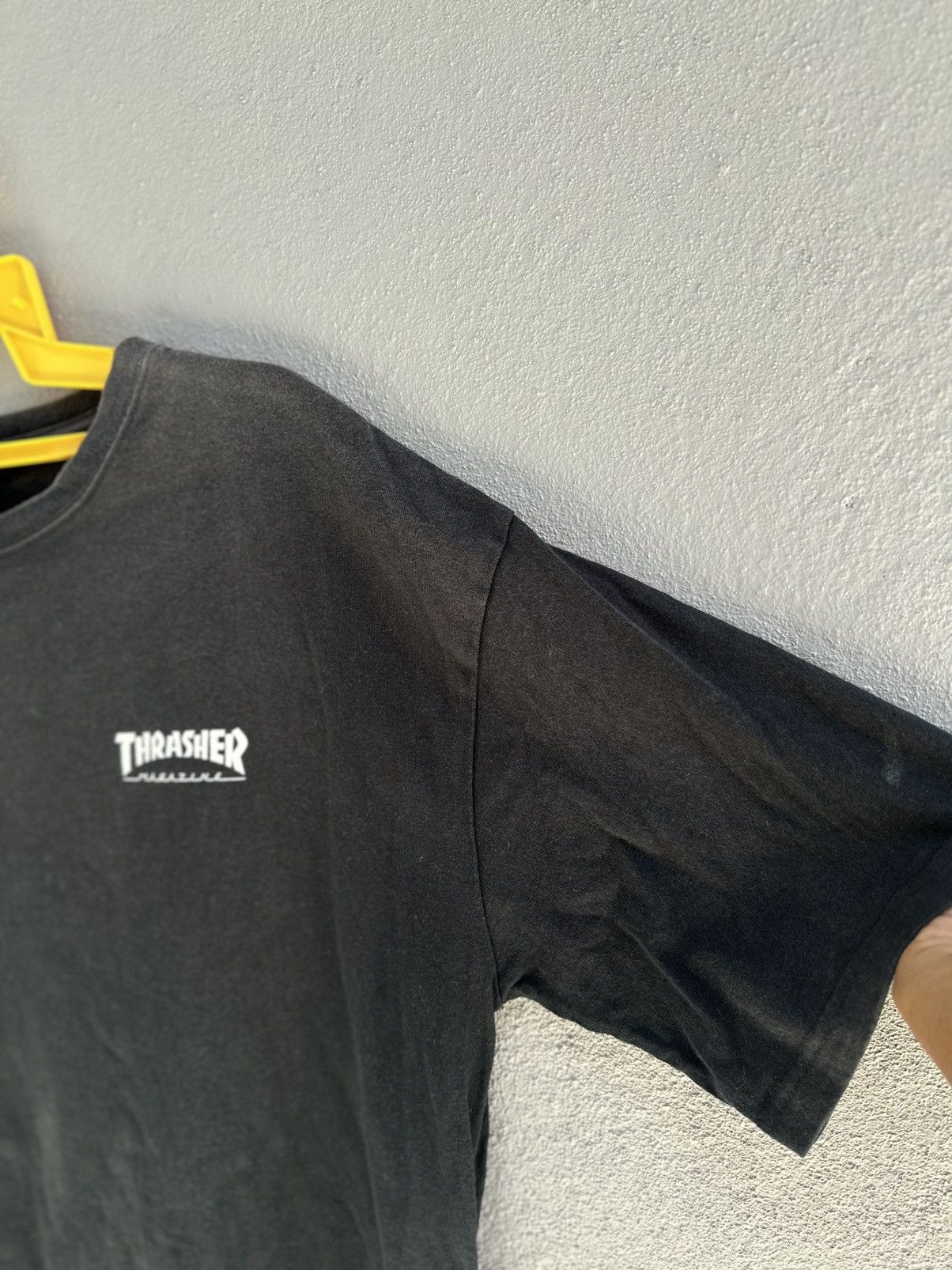 Girl Skateboards Thrashed Vintage Thrasher Megazine Skateboard Sun Faded Tee Size US L / EU 52-54 / 3 - 7 Thumbnail