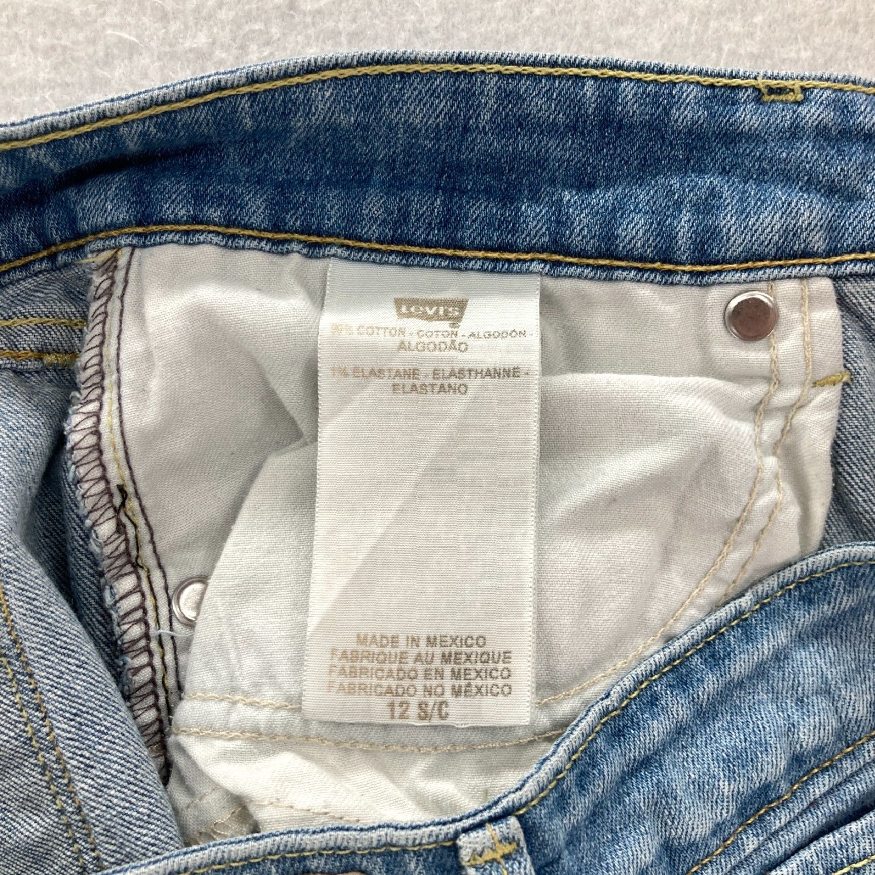 Levi's Levi's Demi Curve Womens Sz 12 Straight Leg Light Wash Blue Jeans Size 24" / US 00 / IT 34 - 5 Thumbnail