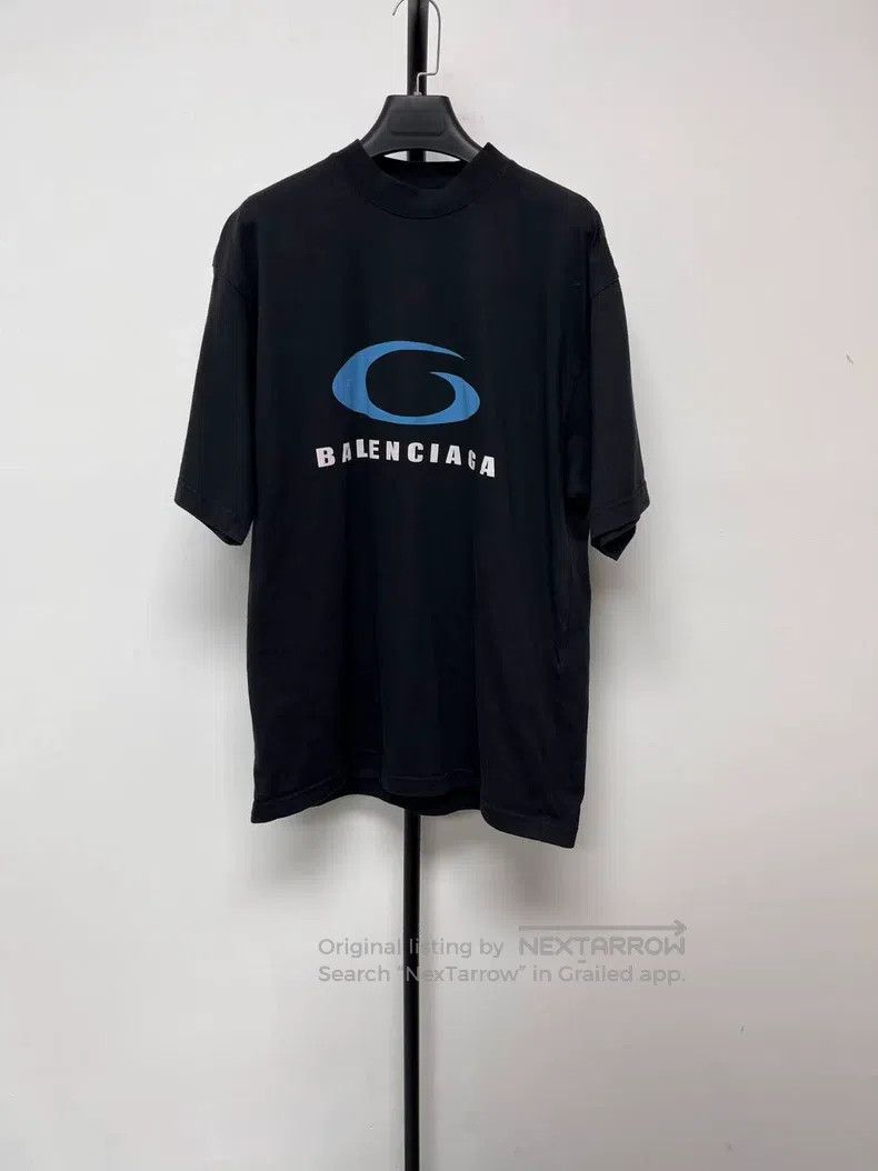 Balenciaga Balenciaga Letter Logo Pattern Printed Crew Neck Short Sle Size US S / EU 44-46 / 1 - 1 Thumbnail