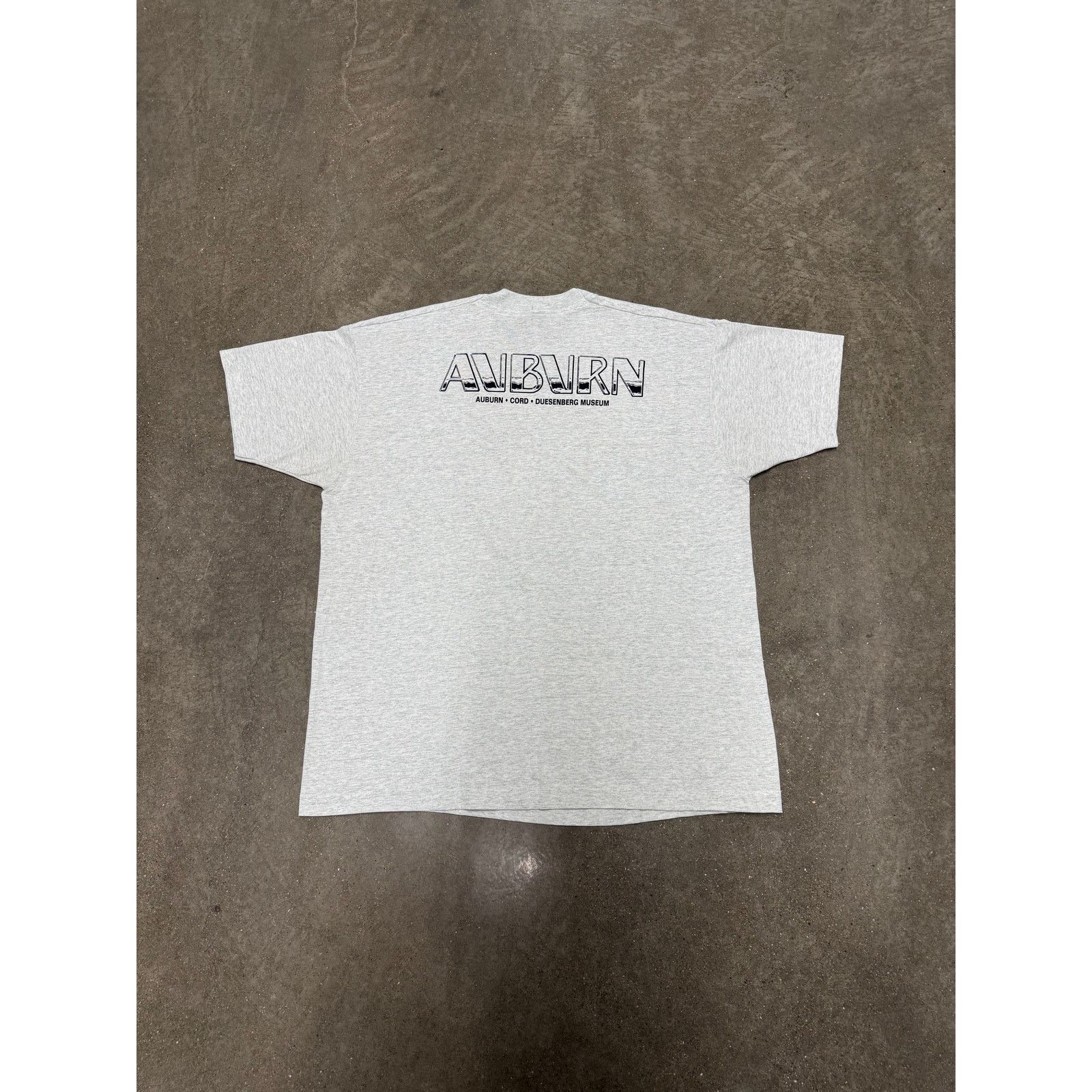 Vintage Vintage 1980s Auburn Cord Duesenberg Car Museum T-Shirt Size US XL / EU 56 / 4 - 2 Thumbnail