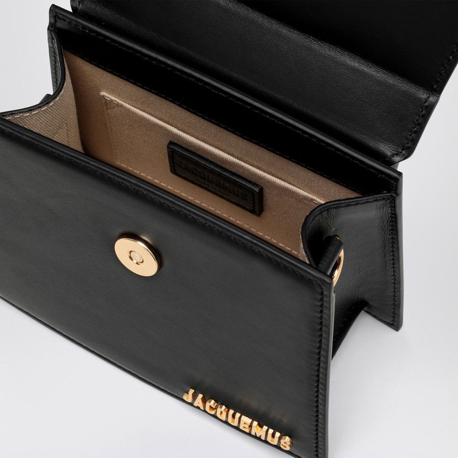 Jacquemus o1d2blof0824 Size: OS / Le Chiquito Moyen Leather Bag Size ONE SIZE - 4 Thumbnail