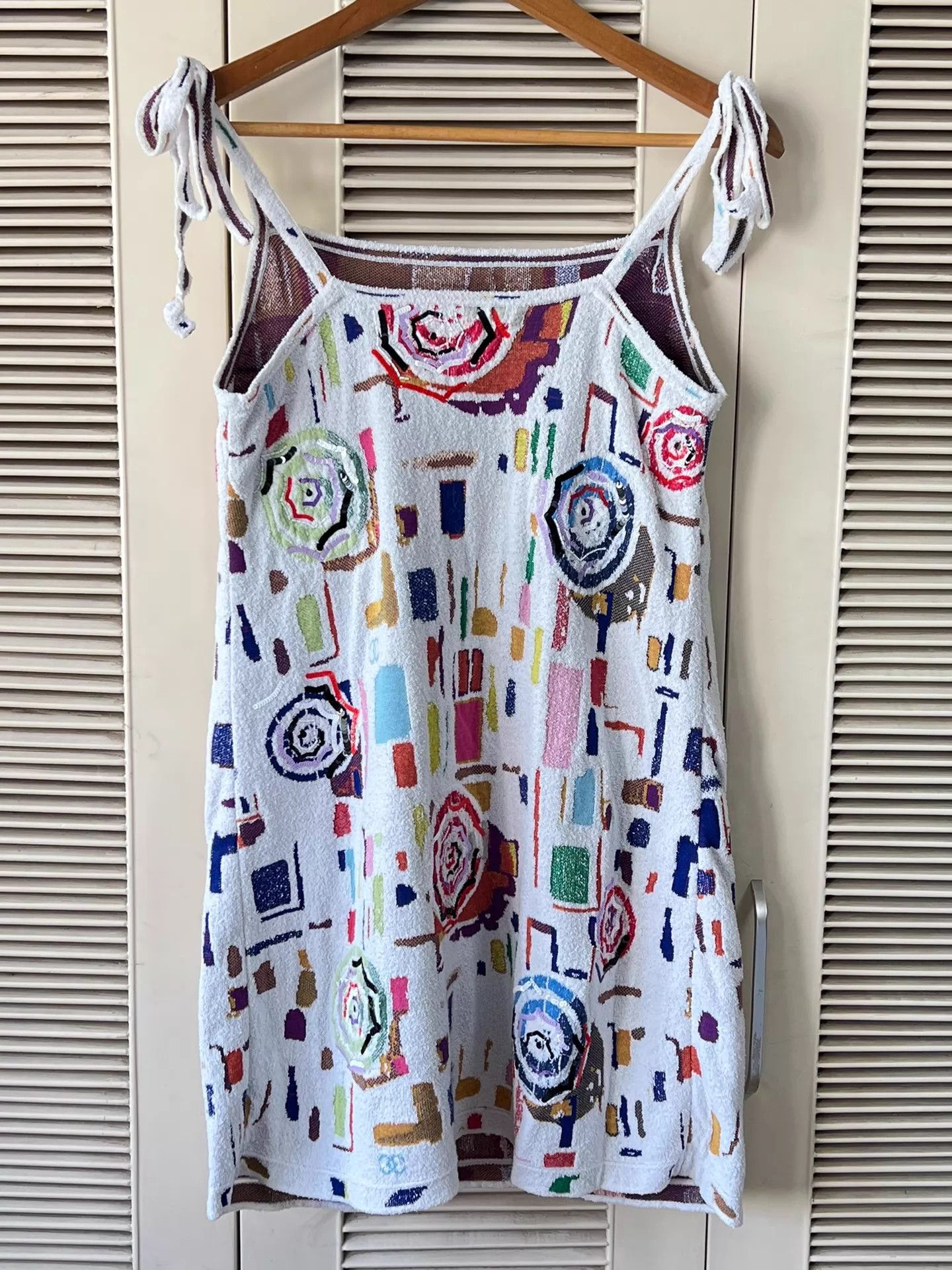 Chanel Chanel 2019 SS Beach Cami Dress White Graffiti Adjustable 36 Size XS / US 0-2 / IT 36-38 - 2 Thumbnail