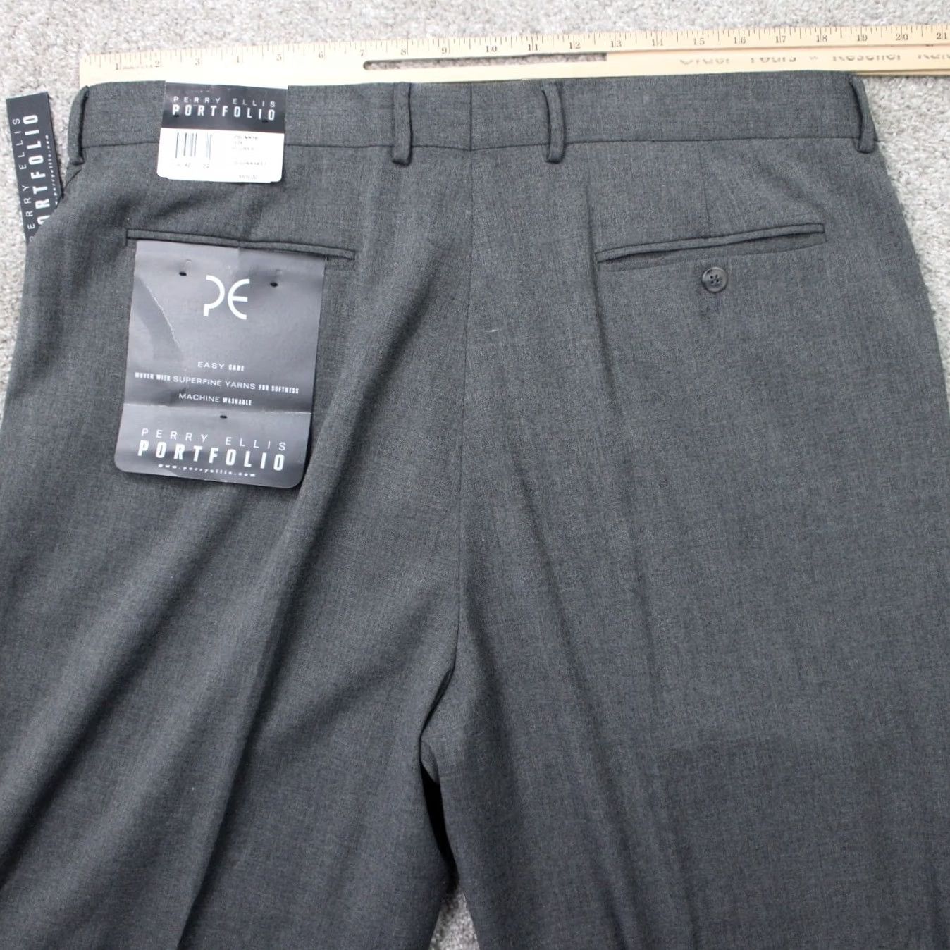 Perry Ellis Perry Ellis Portfolio Pants Mens 40x32 Gray Pleated Cuffed Polyester/Viscose Dress Pants Blue? Size US 40 / EU 56 - 6 Thumbnail