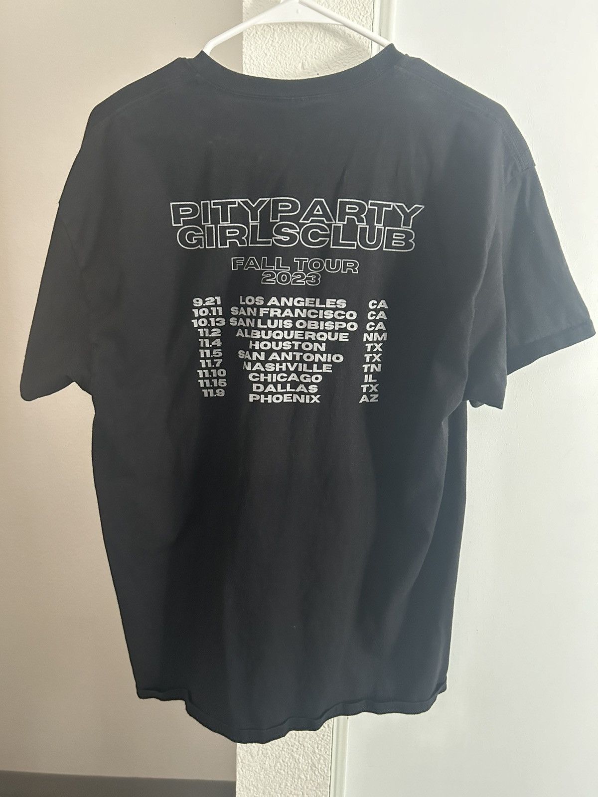 Vintage pity party shirt tour 2023 Size US L / EU 52-54 / 3 - 2 Thumbnail