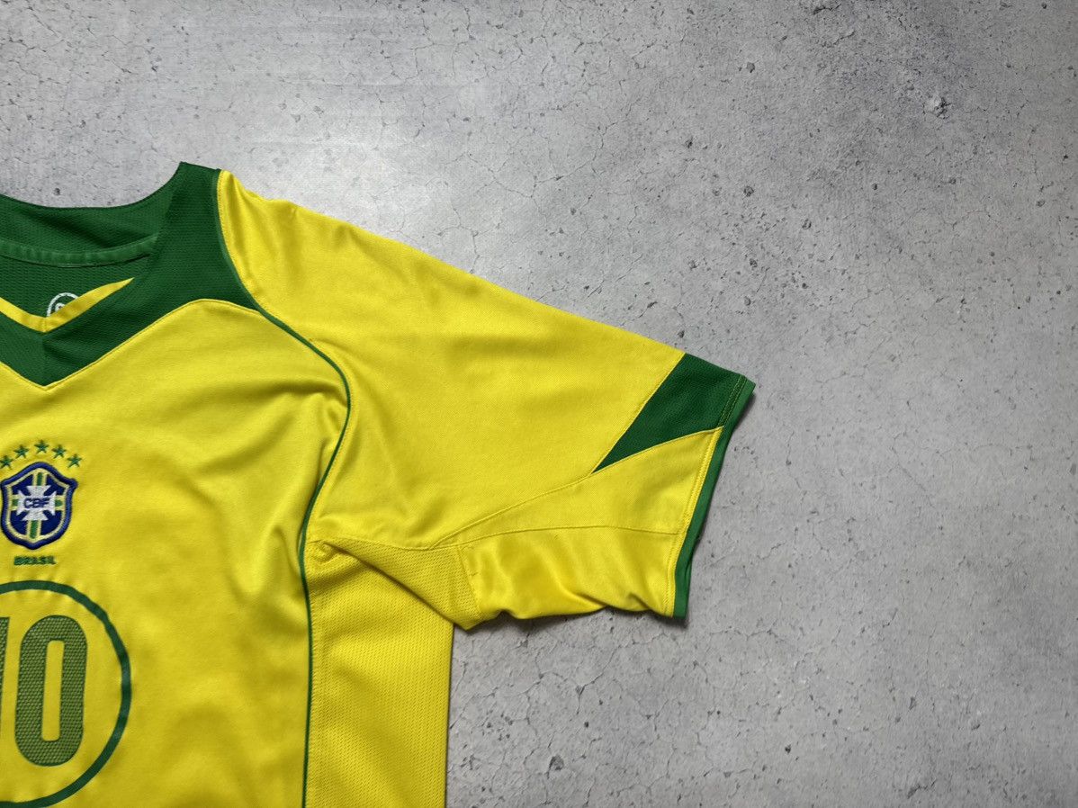 Nike Nike Brazil Team Ronaldinho #10 2004 Vintage Soccer Jersey Size US XXL / EU 58 / 5 - 3 Thumbnail