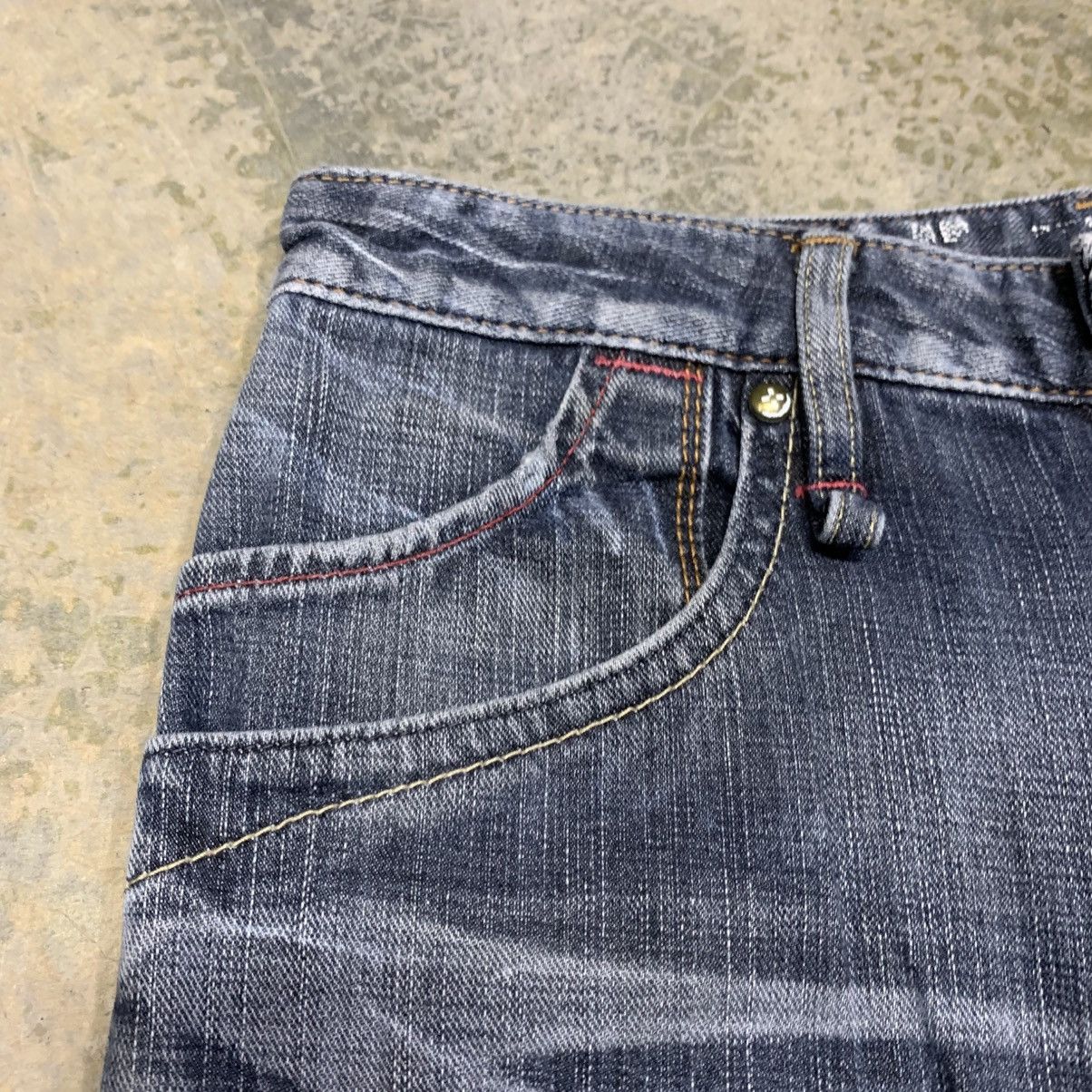 Edwin × Japanese Brand × Vintage Vintage Edwin Clawmark Fade Distressed Jean Size US 29 - 9 Thumbnail
