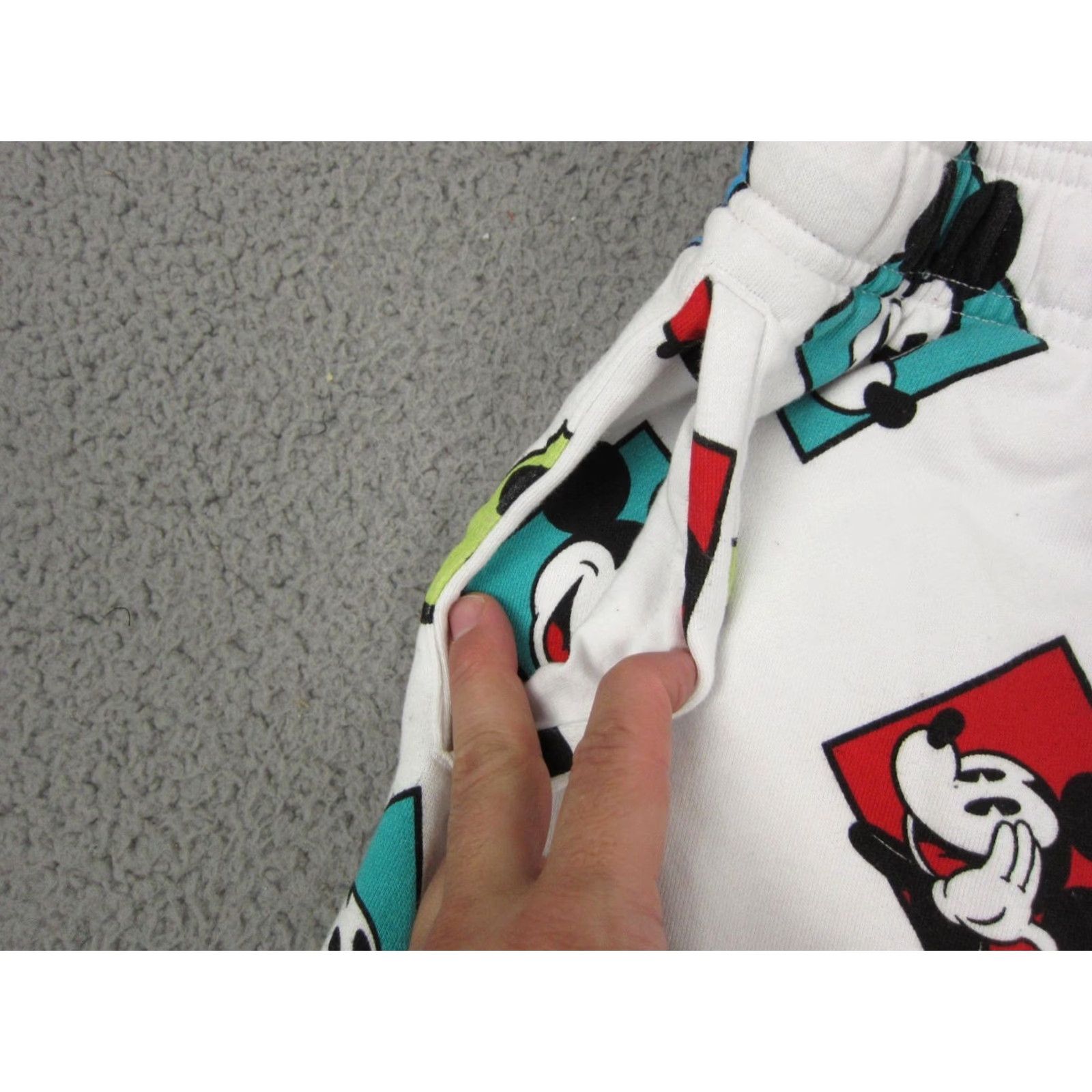 Disney Mickey Mouse Pants Mens XL White Fleece Jogger Disney All Over Print Sweatpants 90s Style Size US 36 / EU 52 - 6 Thumbnail