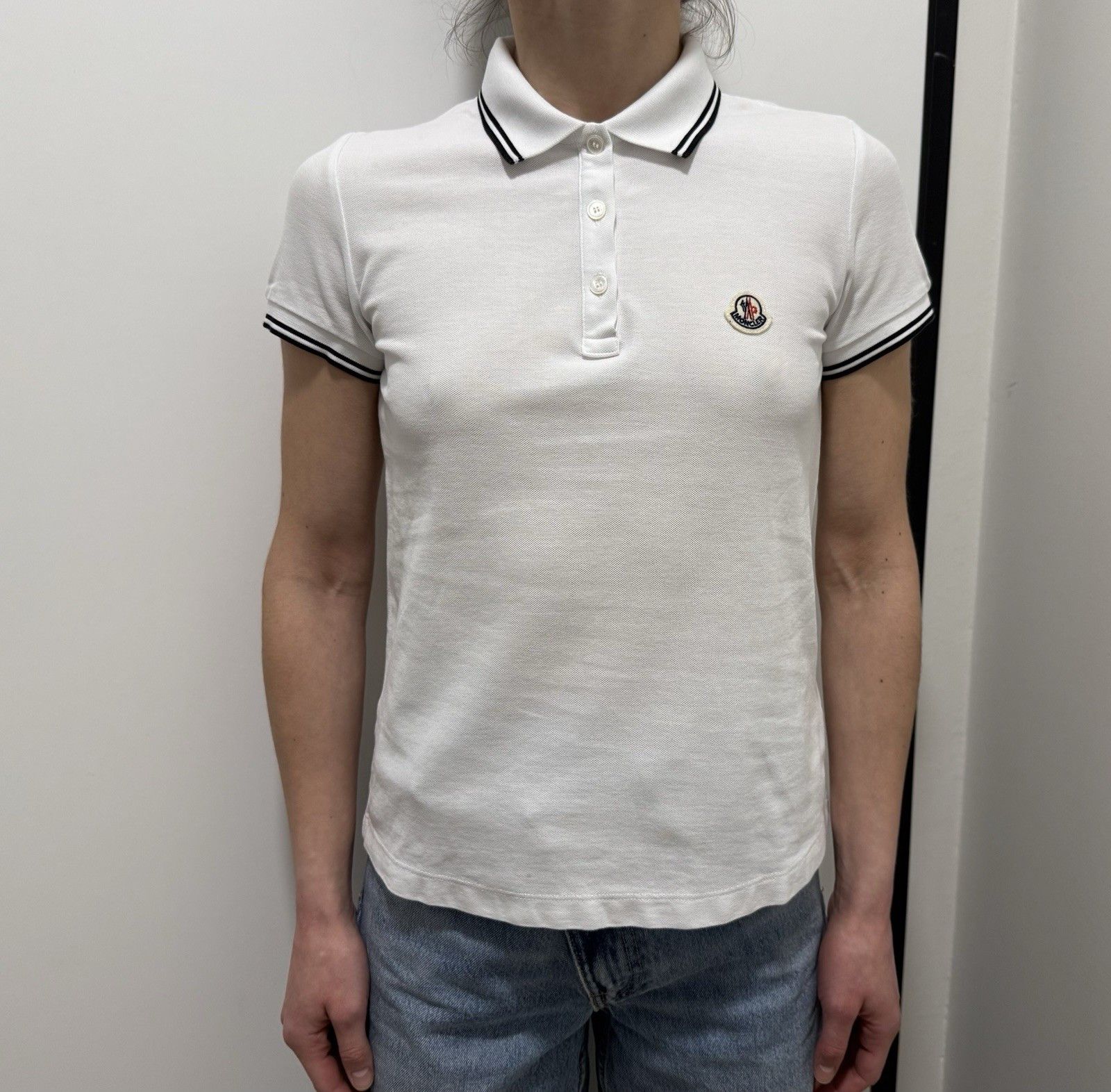 Moncler DDP Moncler Womens Polo White Maglia Logo Top Cotton size XS Size XS / US 0-2 / IT 36-38 - 1 Thumbnail