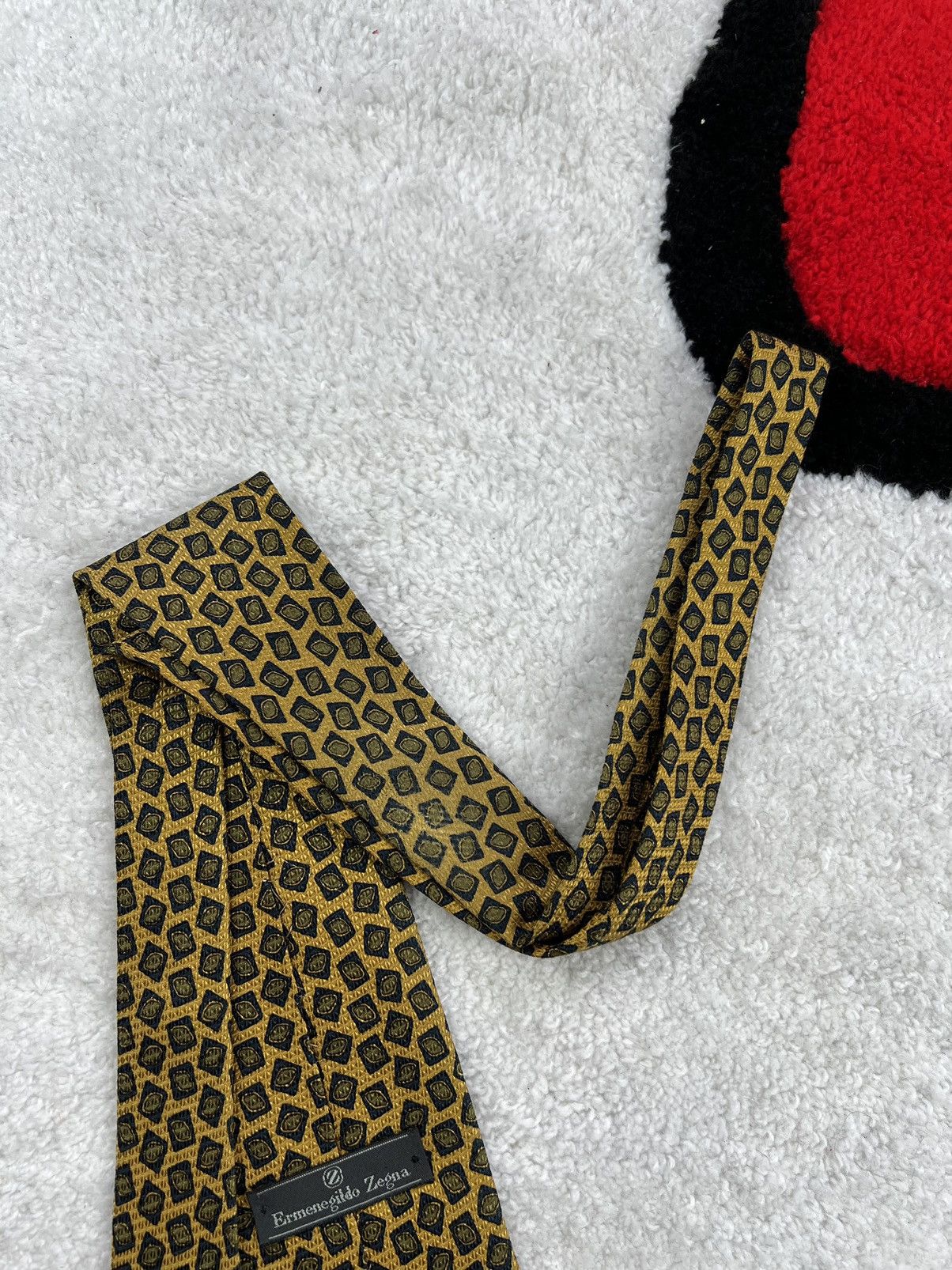 Ermenegildo Zegna Vintage Ermenegildo Zegna Silk Geometric Gold Luxury Tie Size ONE SIZE - 7 Thumbnail