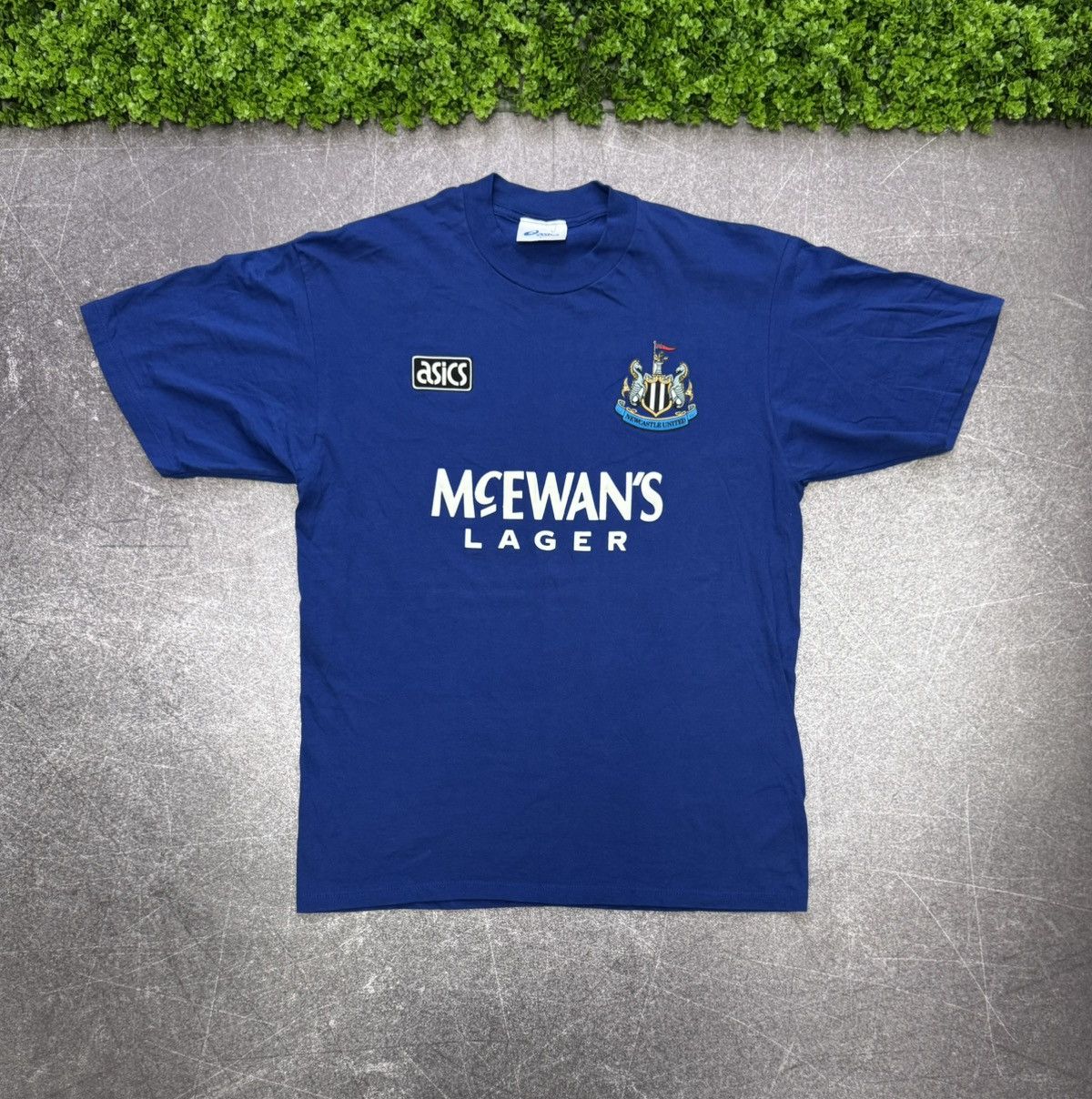 Asics Vintage 1994 Asics New Castle United T Shirt Made in UK Size US XL / EU 56 / 4 - 1 Thumbnail