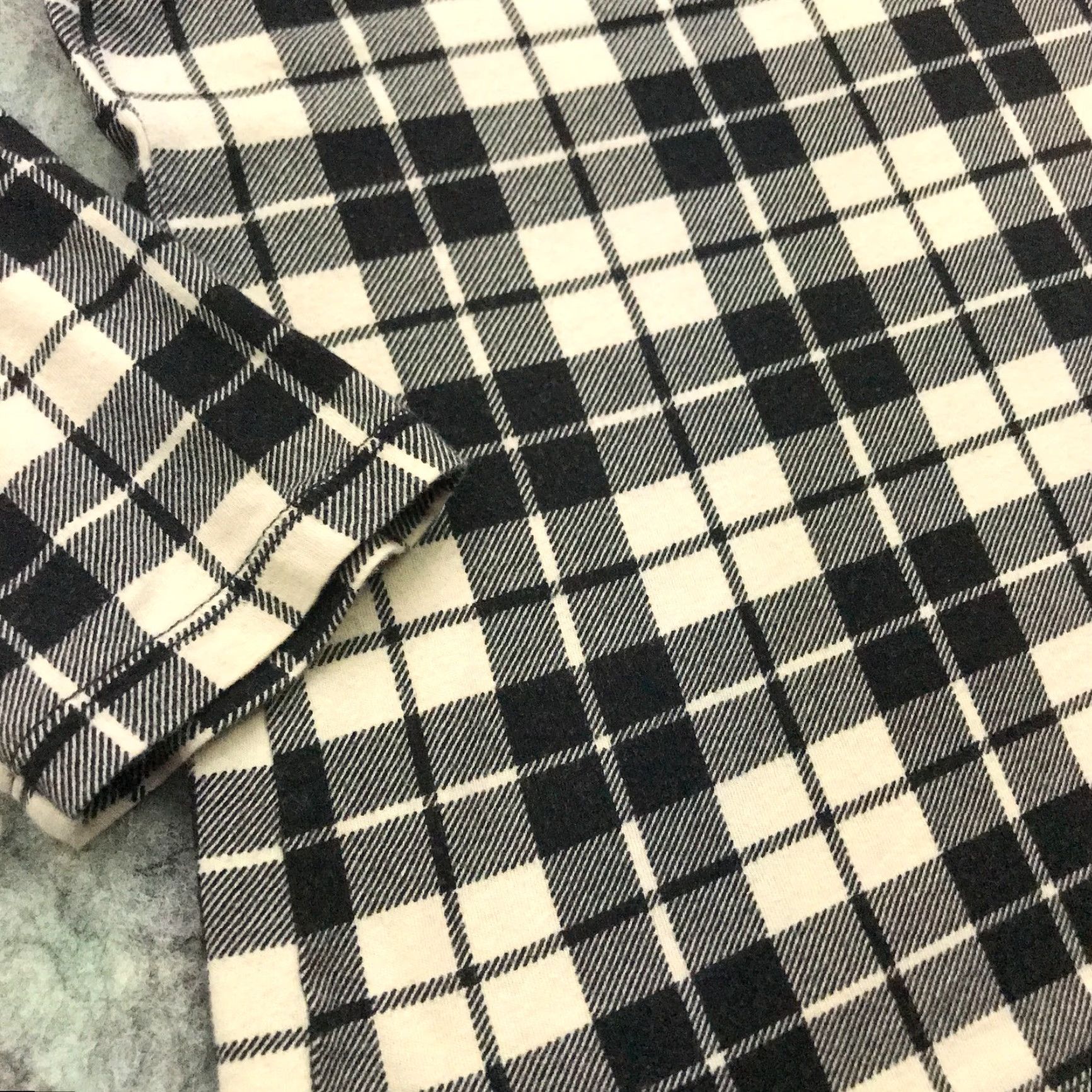 Chaps VINTAGE Chaps Shirt Adult XL Gray Plaid Long Sleeve V-Neck Ruffle Lace Blouse Womens Size XL / US 12-14 / IT 48-50 - 2 Thumbnail