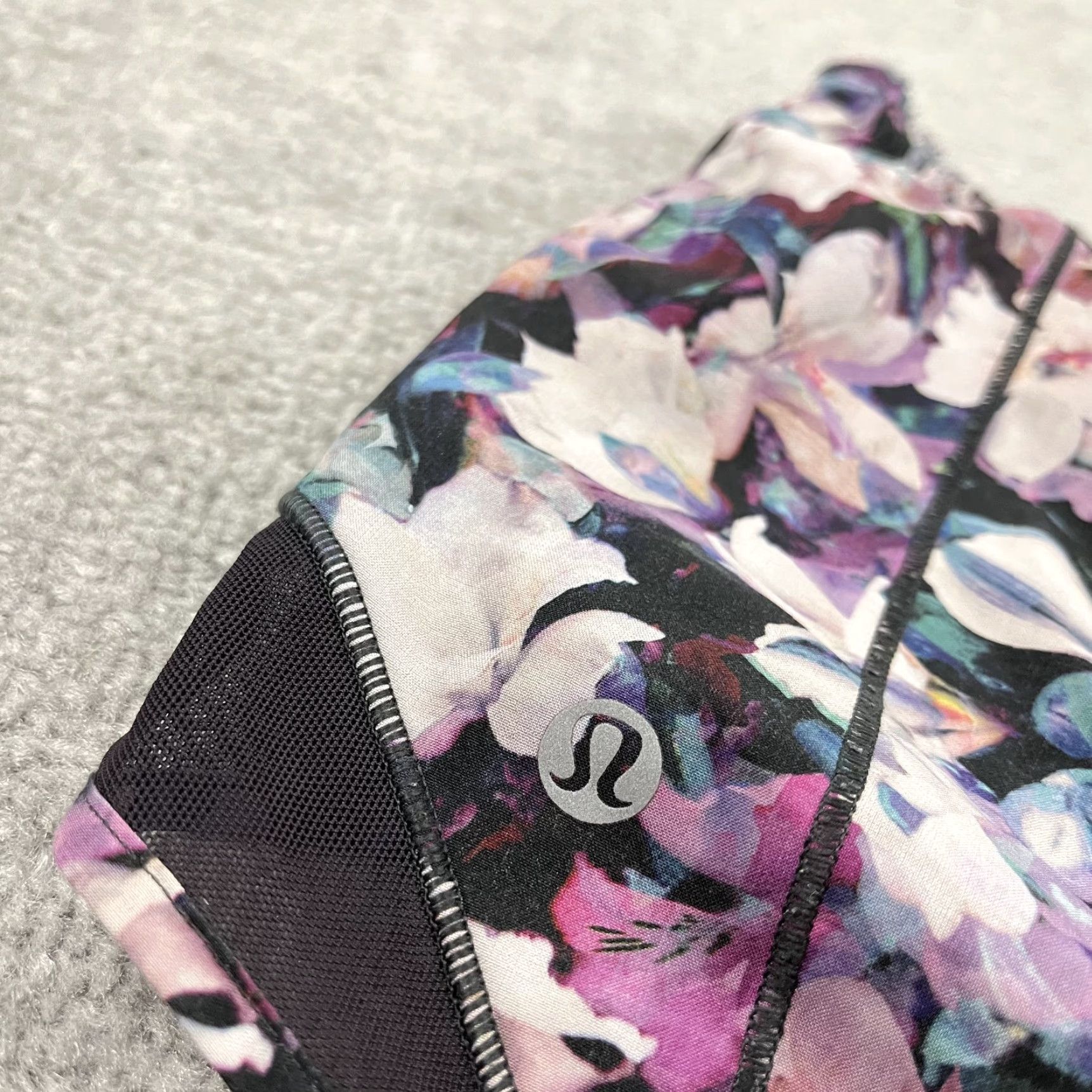 Lululemon Lululemon Hotty Hot II Shorts Womens 10 2.5" Multi Floral Lined Running W7AUJR Size 32" / US 10 / IT 46 - 2 Thumbnail