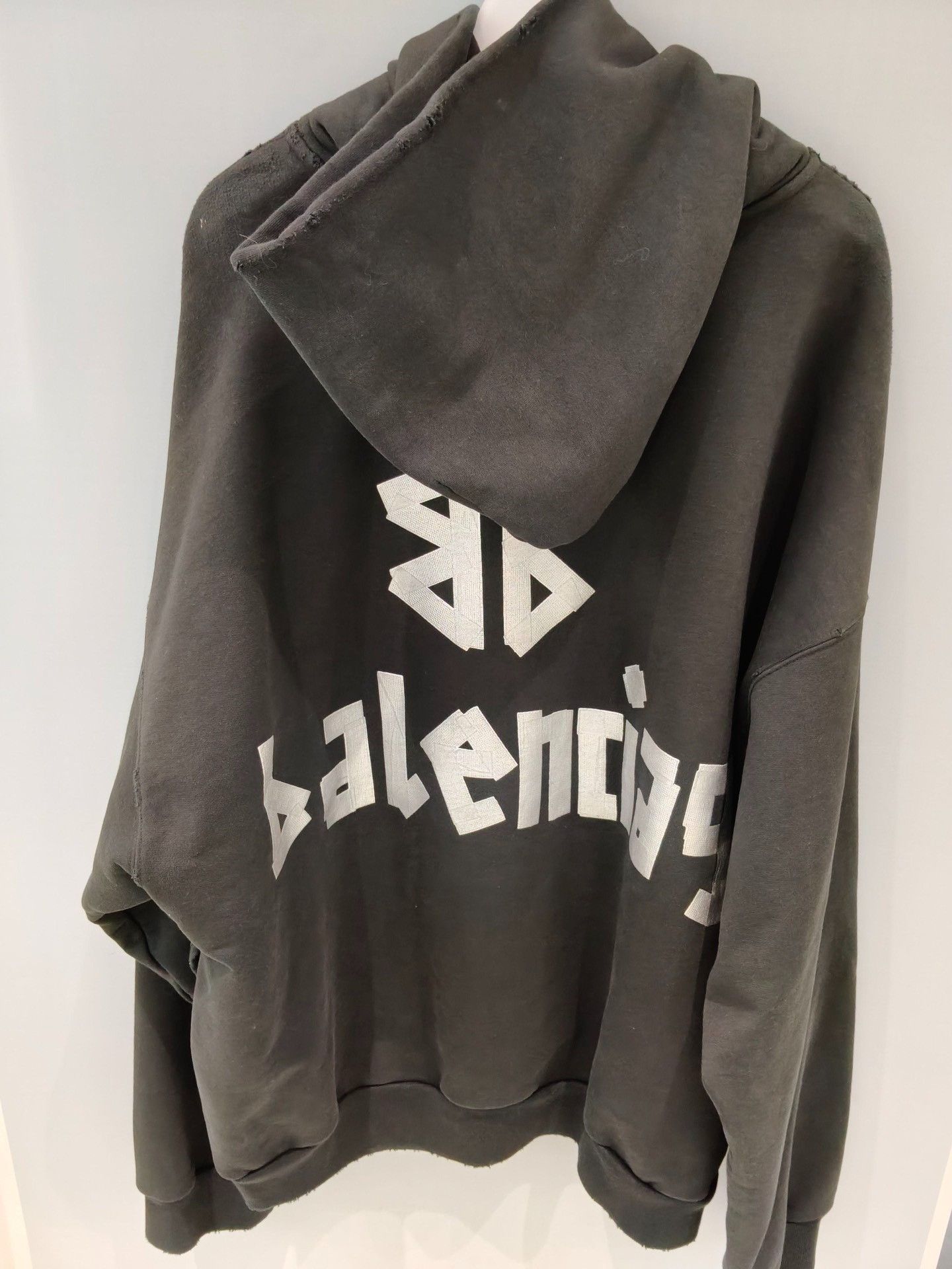 Balenciaga Balenciaga Logo Hooded Sweatshirt Size US L / EU 52-54 / 3 - 4 Thumbnail