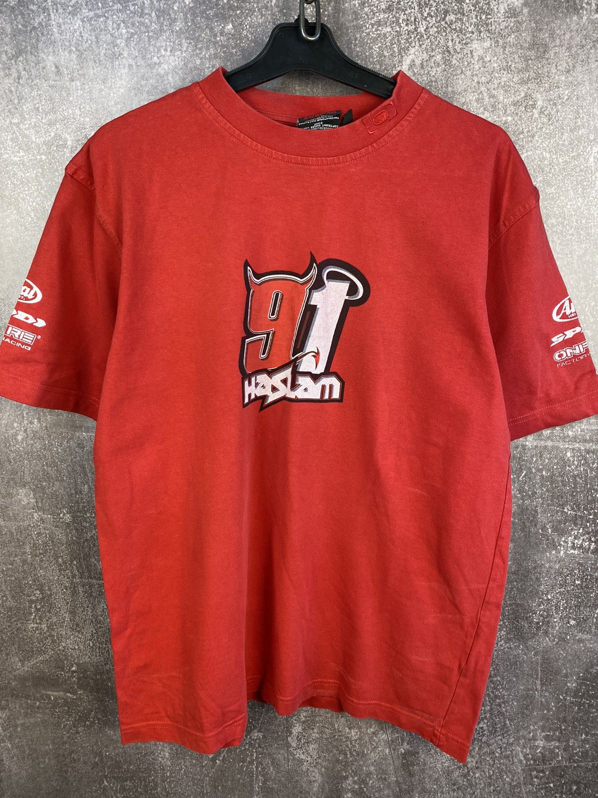 NASCAR Vintage Suzuki Hasiam 91 true faded big logo shirt mens Size US M / EU 48-50 / 2 - 2 Thumbnail