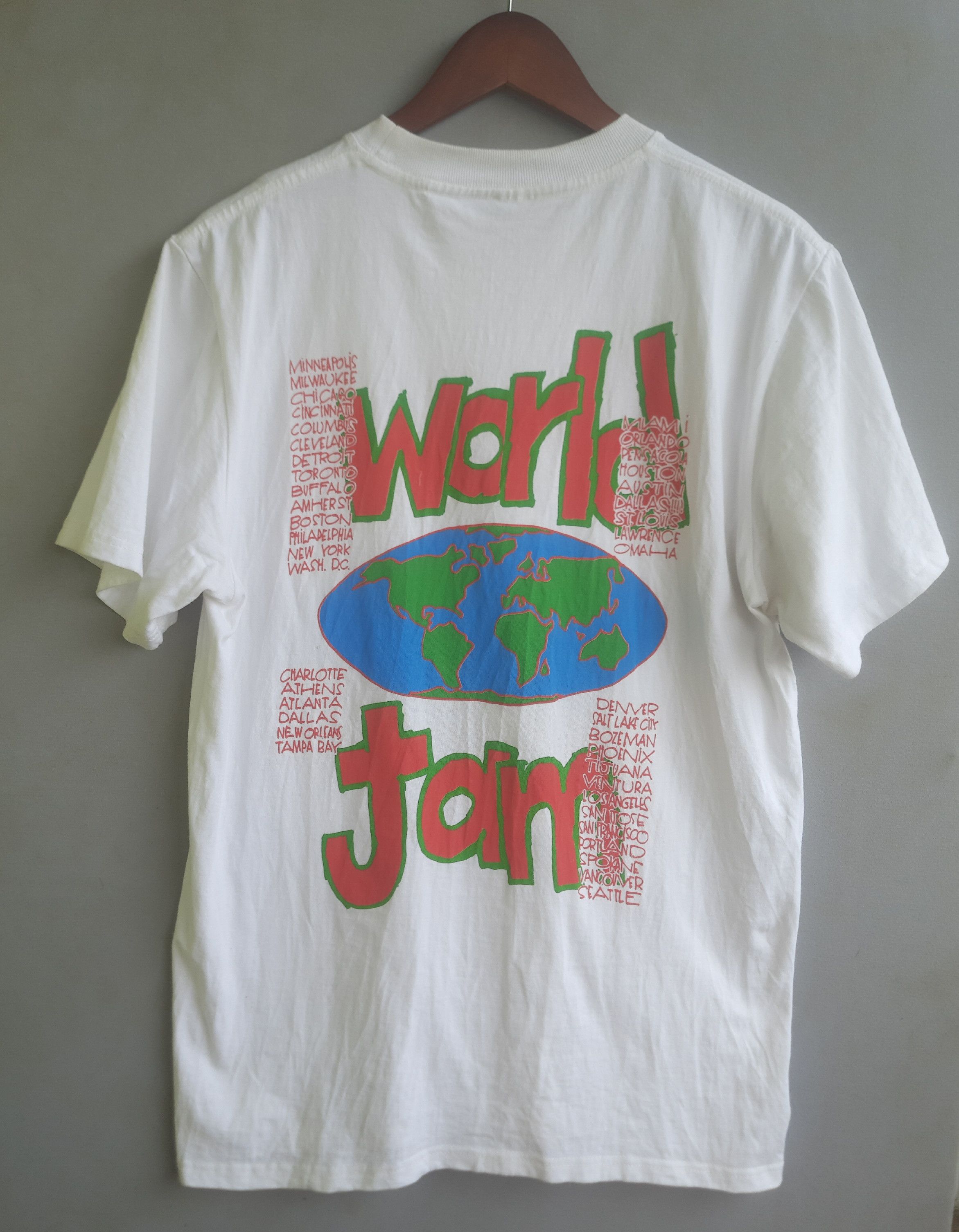 Band Tees Y2K Pearl Jam World Tour Cartoon T-Shirt Size US L / EU 52-54 / 3 - 2 Thumbnail
