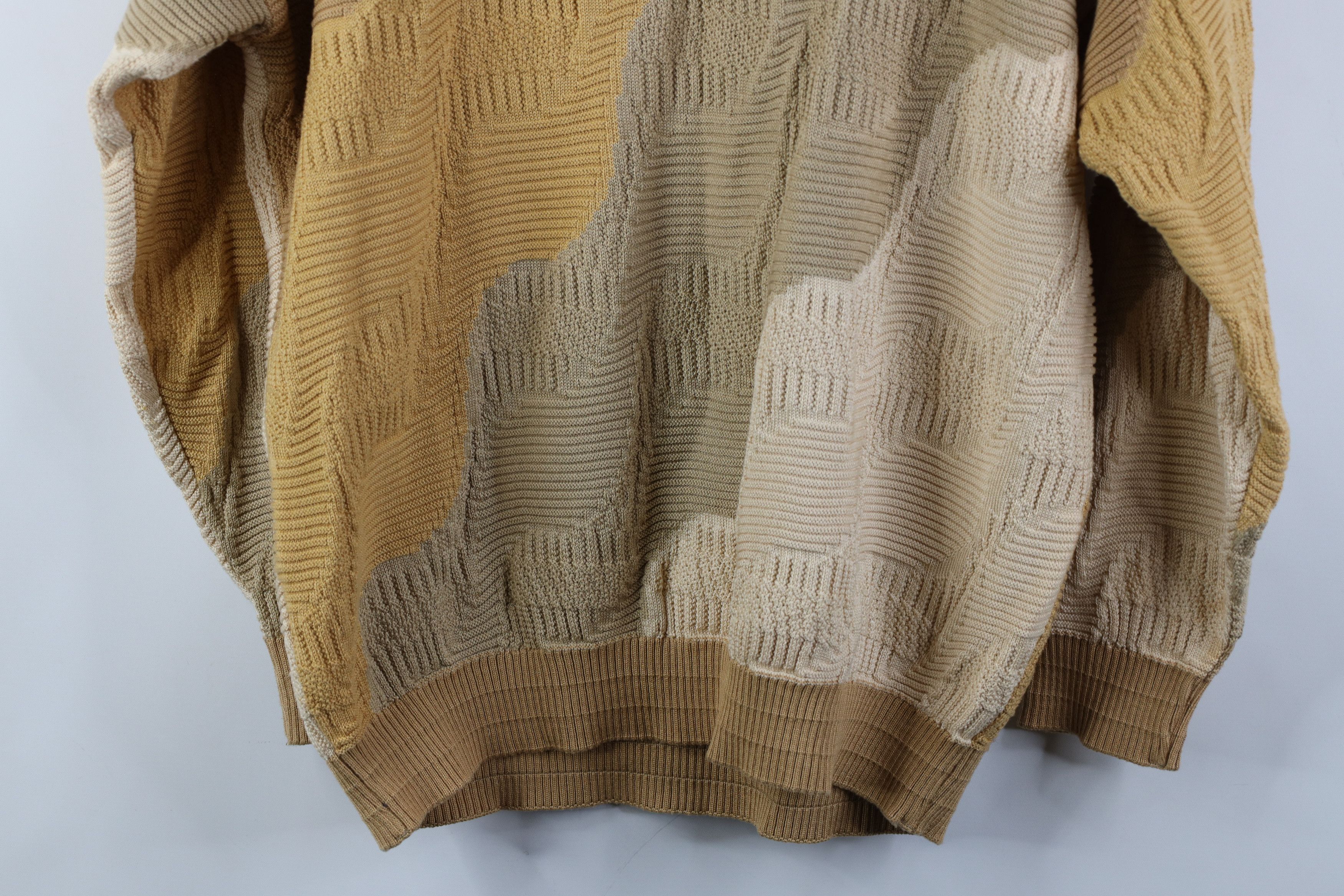 Vintage Vintage 90s Coogi Style Knit Crewneck Sweater Earth Tone Size US L / EU 52-54 / 3 - 14 Thumbnail