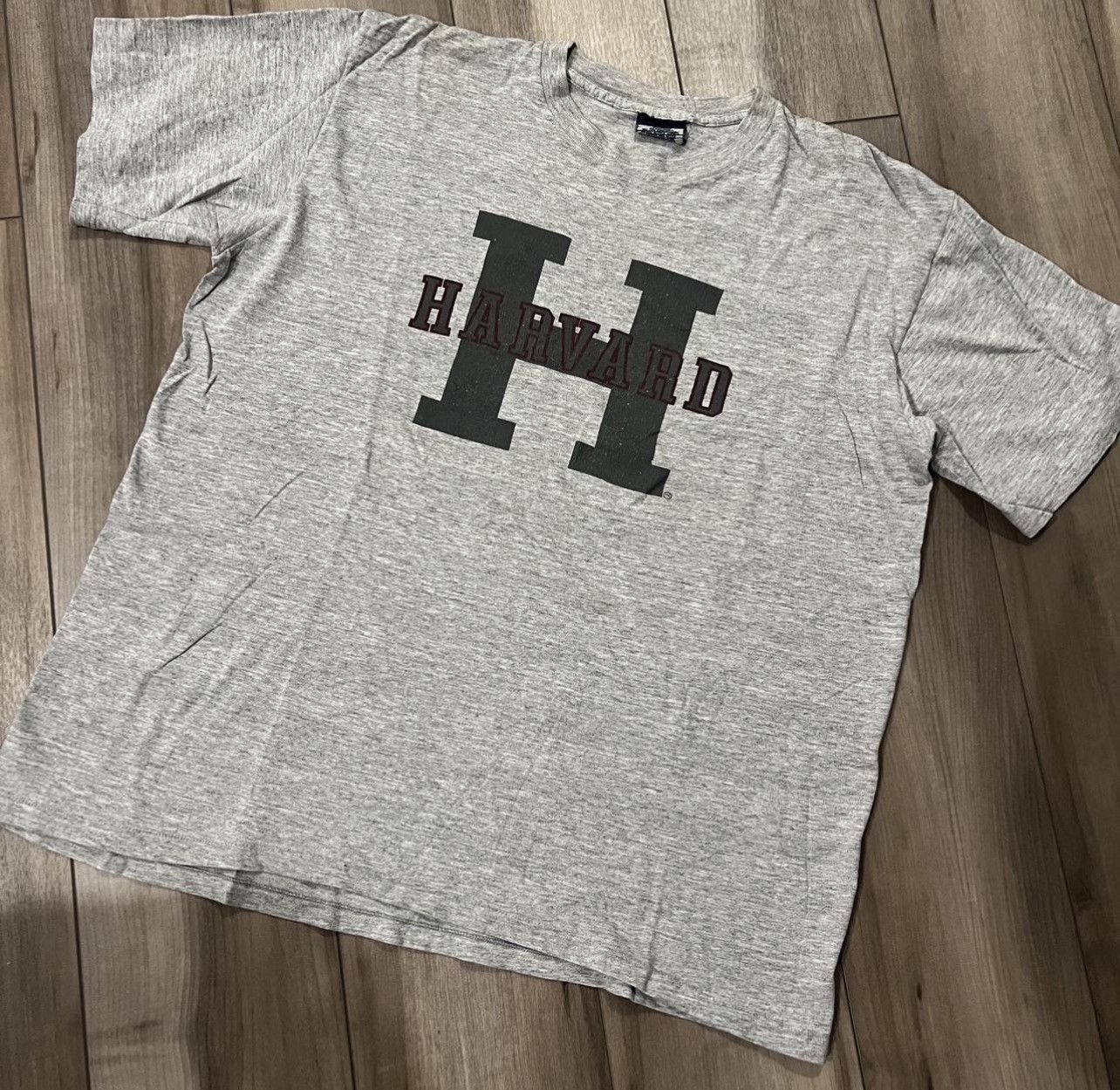 Vintage Vintage Harvard University Big H t-shirt Size US XL / EU 56 / 4 - 1 Thumbnail