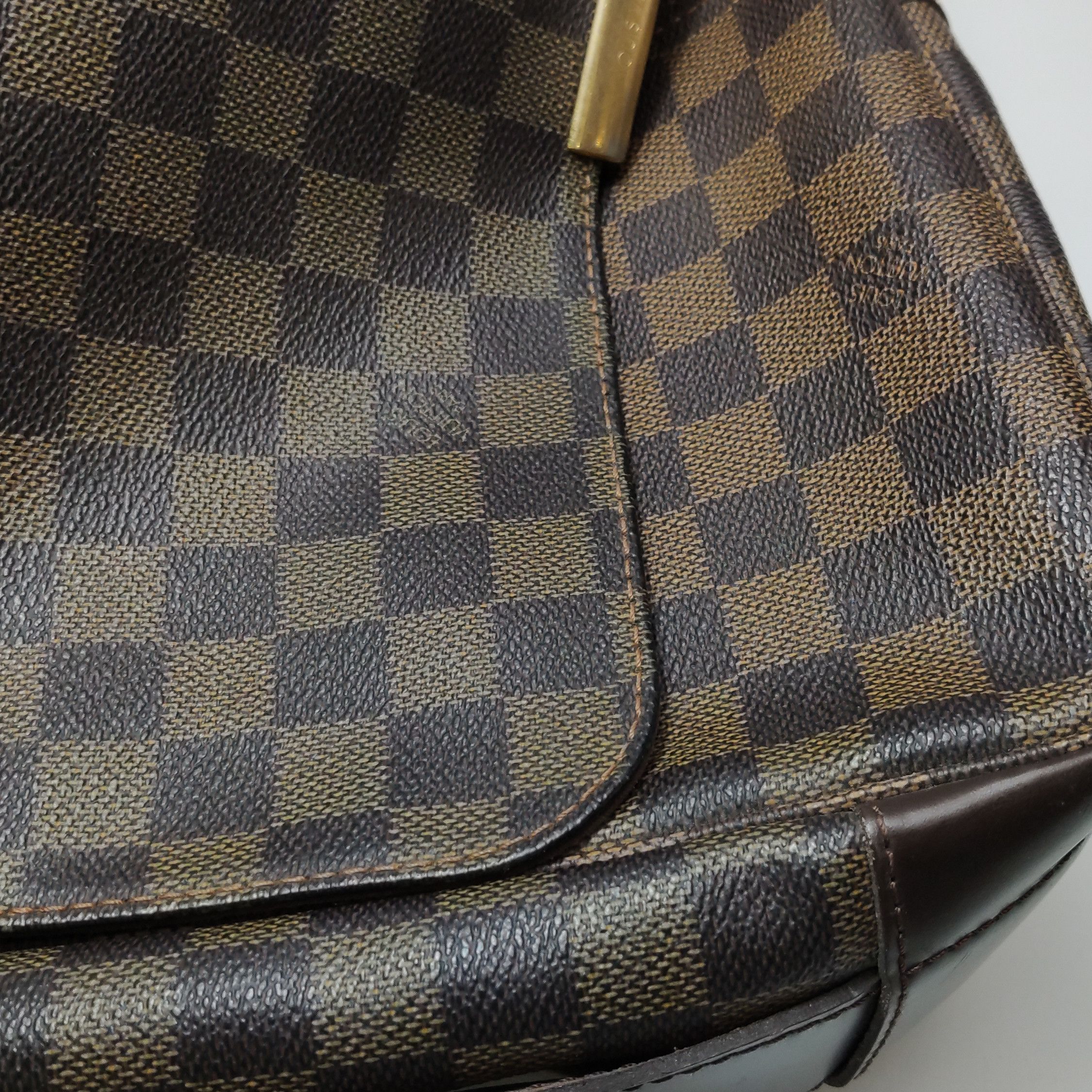 Louis Vuitton Louis Vuitton (LV) Bastille leather checkerboard flap cross Size ONE SIZE - 7 Thumbnail