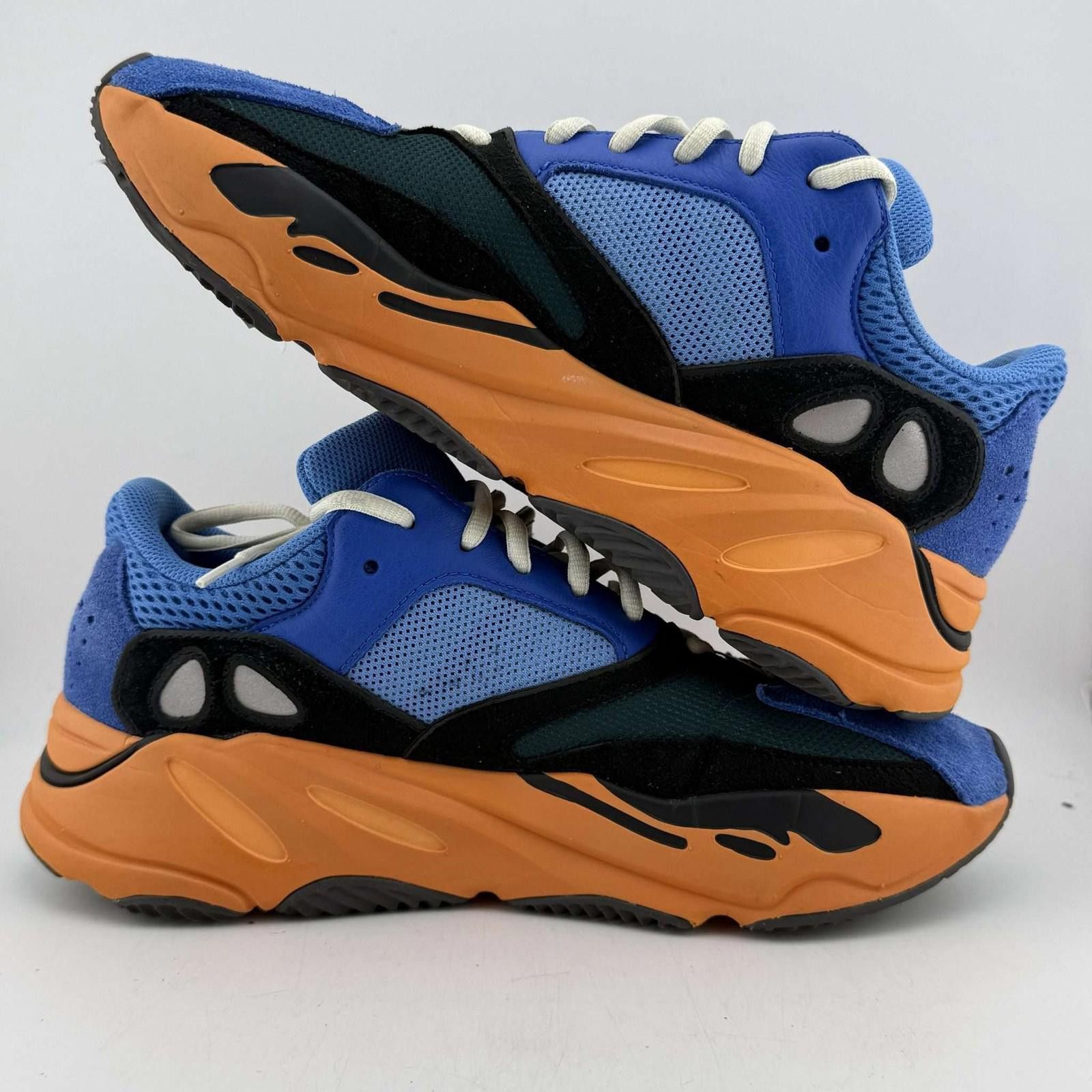Adidas Yeezy Boost 700 Bright Blue US 10 Used with Box GZ0541 Size US 10 / EU 43 - 7 Thumbnail