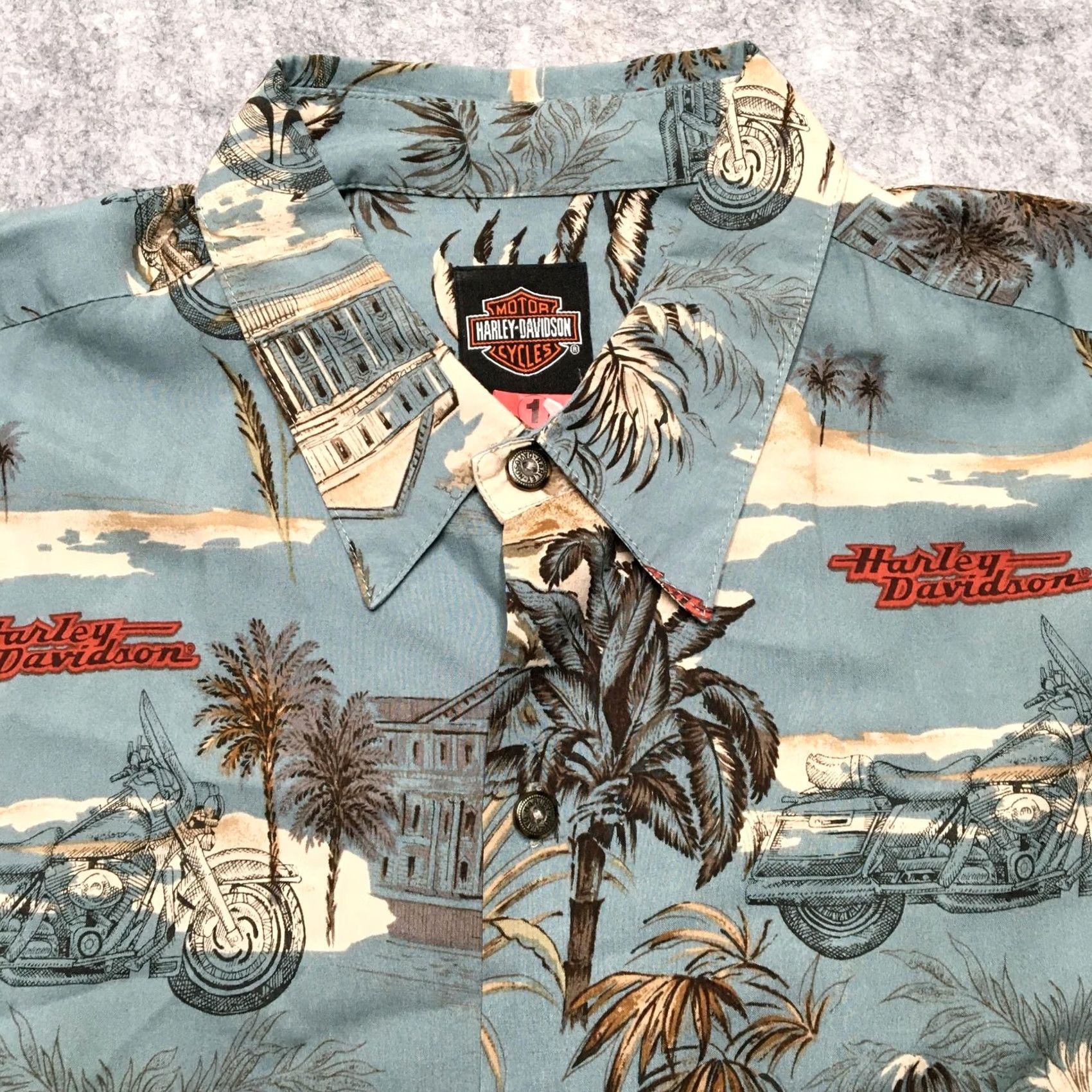 Harley Davidson VINTAGE Harley-Davidson Shirt Mens Large Blue Hawaiian Motorcycle Made USA Size US L / EU 52-54 / 3 - 3 Thumbnail